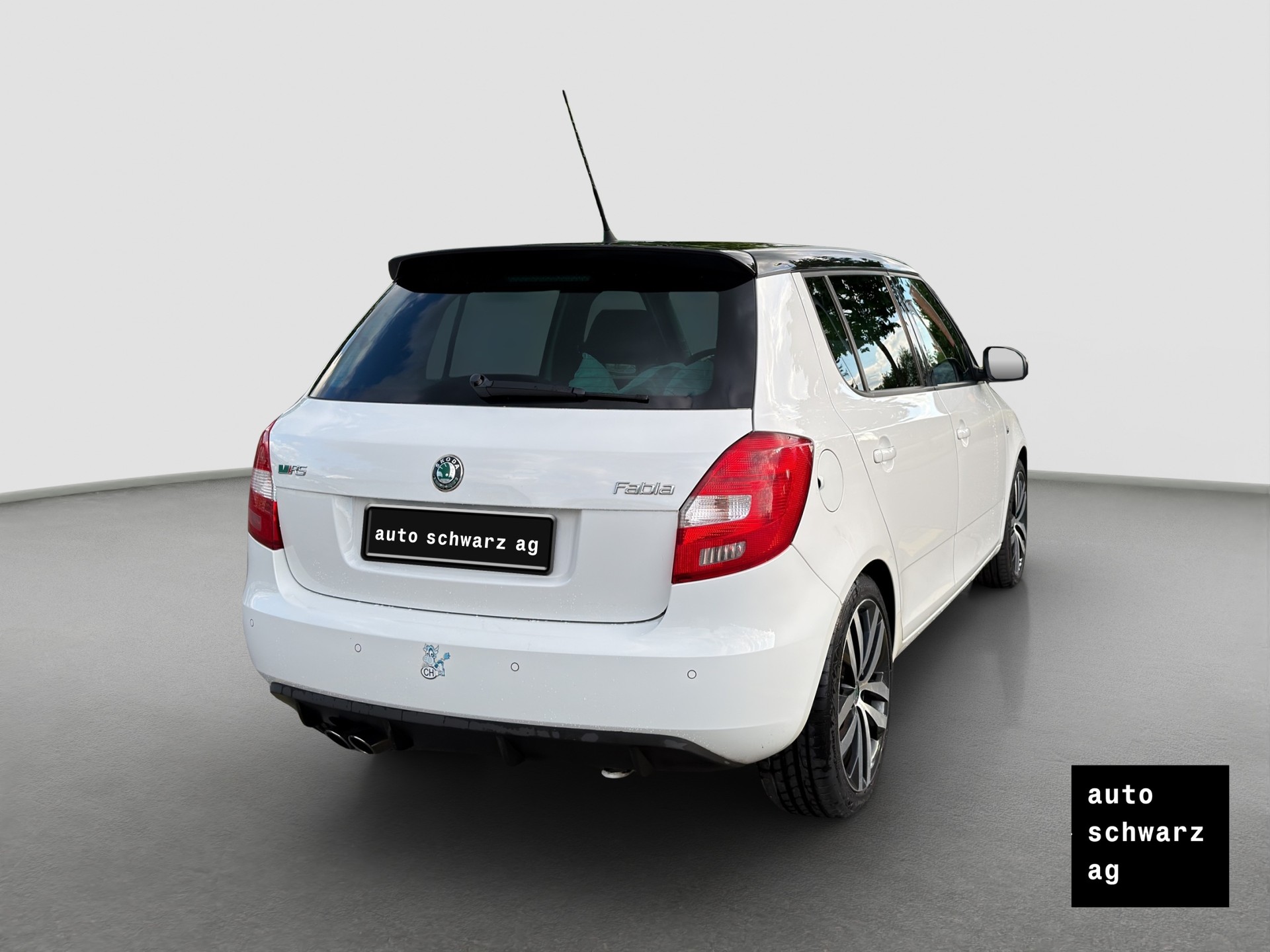 SKODA Fabia 1.4 TSI RS DSG-image-4