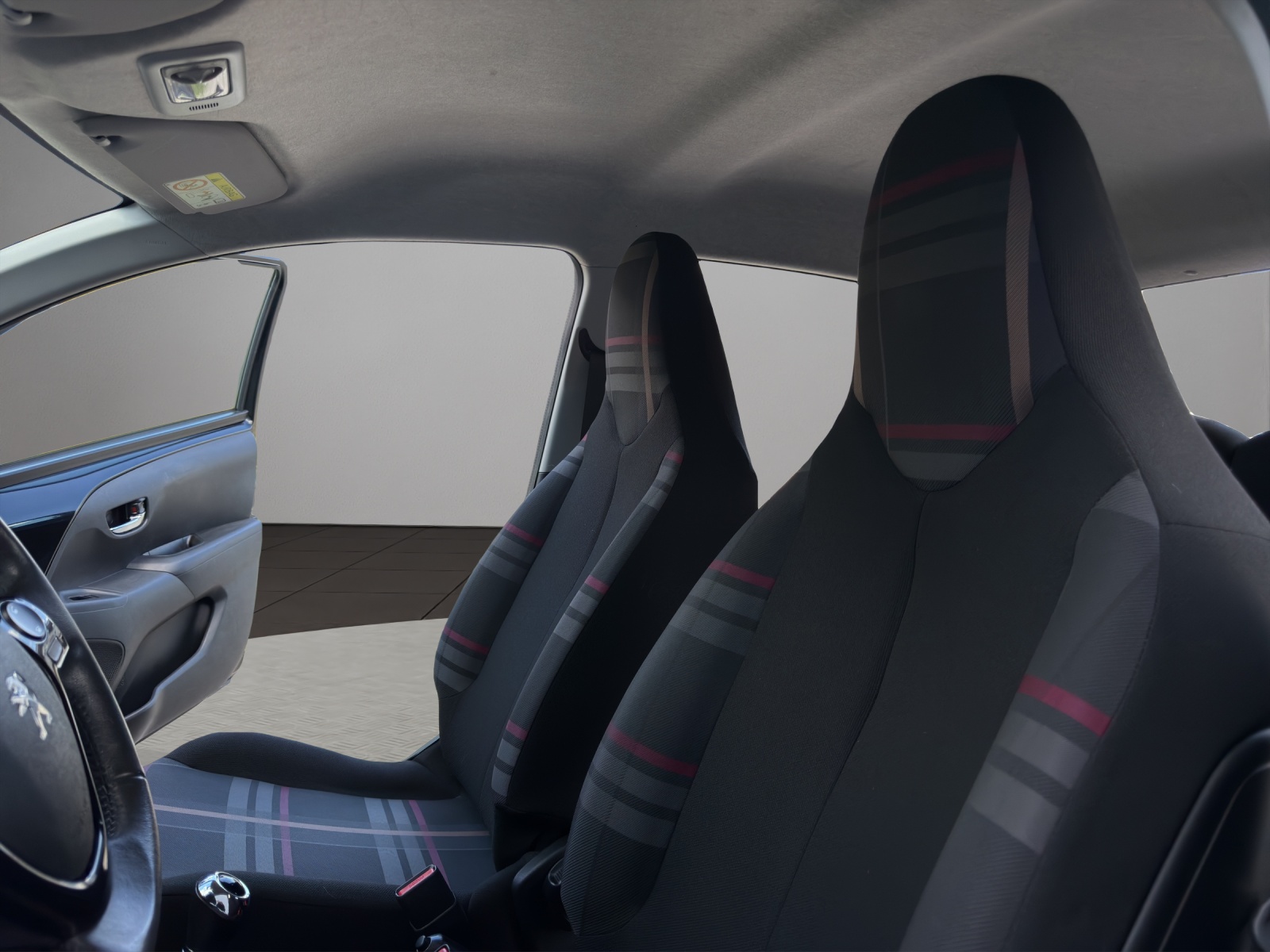 PEUGEOT 108 1.0 VTi Allure ETG-image-20
