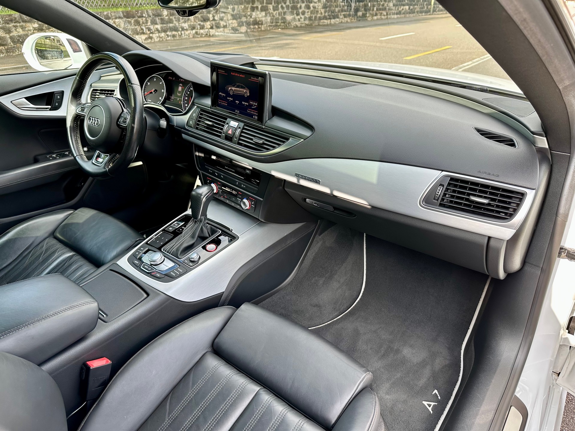AUDI A7 Sportback 3.0 BiTDI quattro tiptronic-image-10