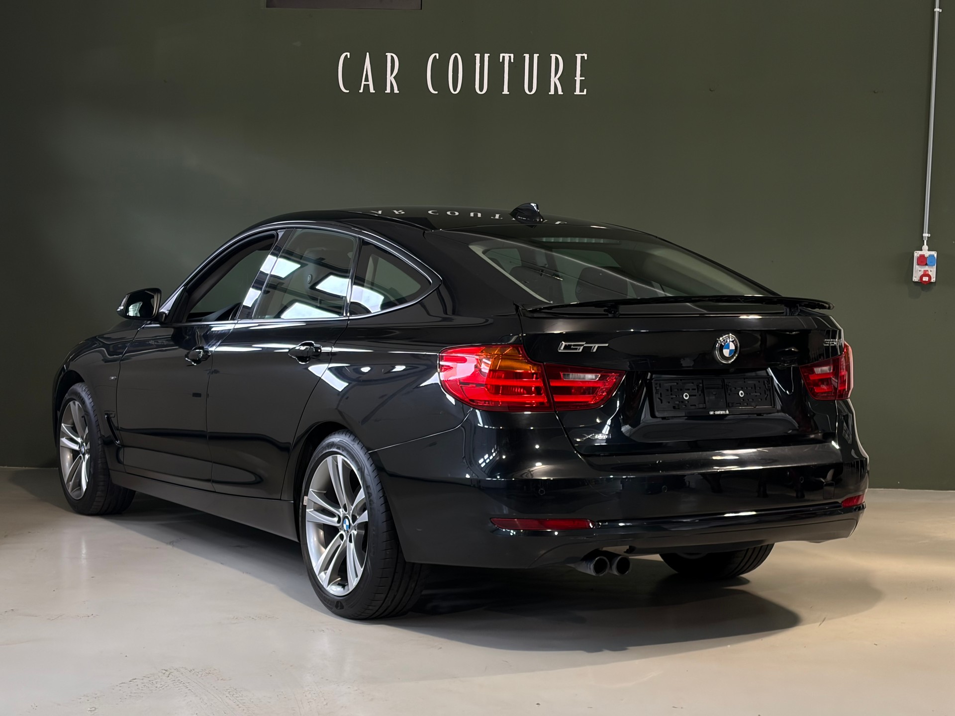 BMW 328i GT xDrive Sport Line Steptronic*CH-Fahrzeug*Ab MFK*-showroom-element-3