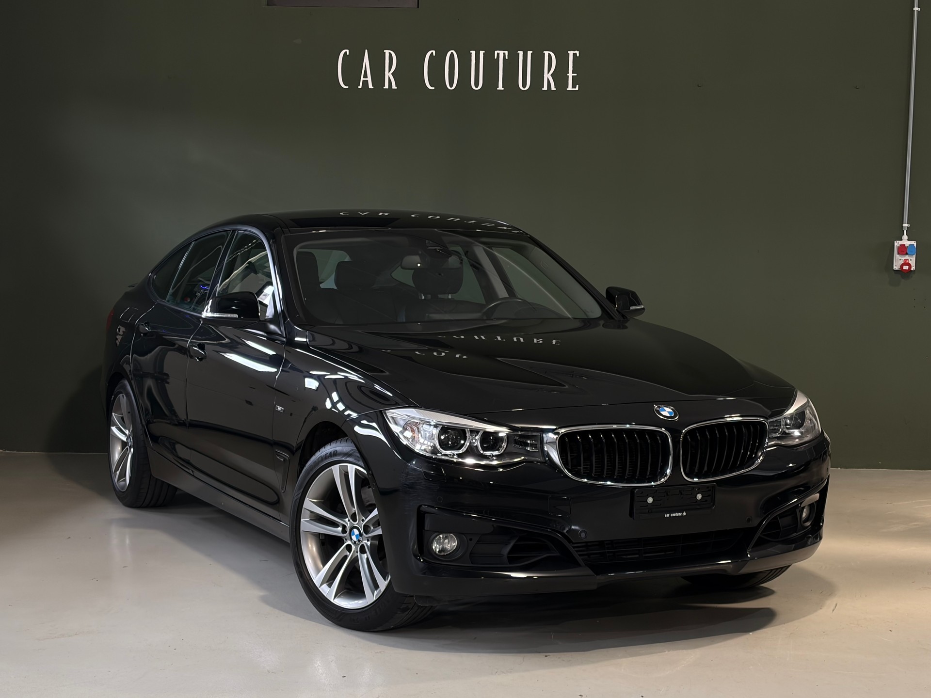 BMW 328i GT xDrive Sport Line Steptronic*CH-Fahrzeug*Ab MFK*-showroom-element-1