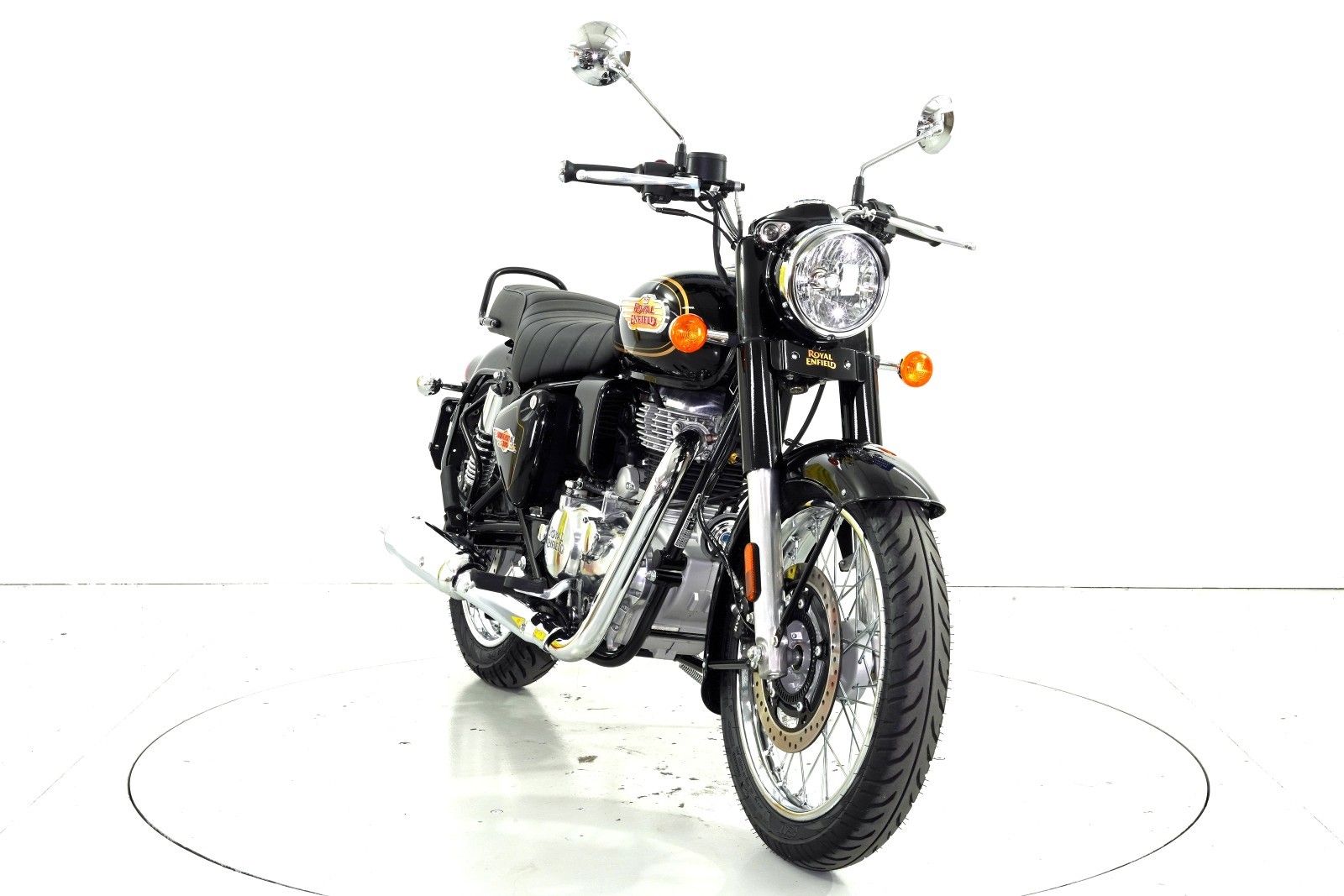 ROYAL ENFIELD ABS-showroom-element-1