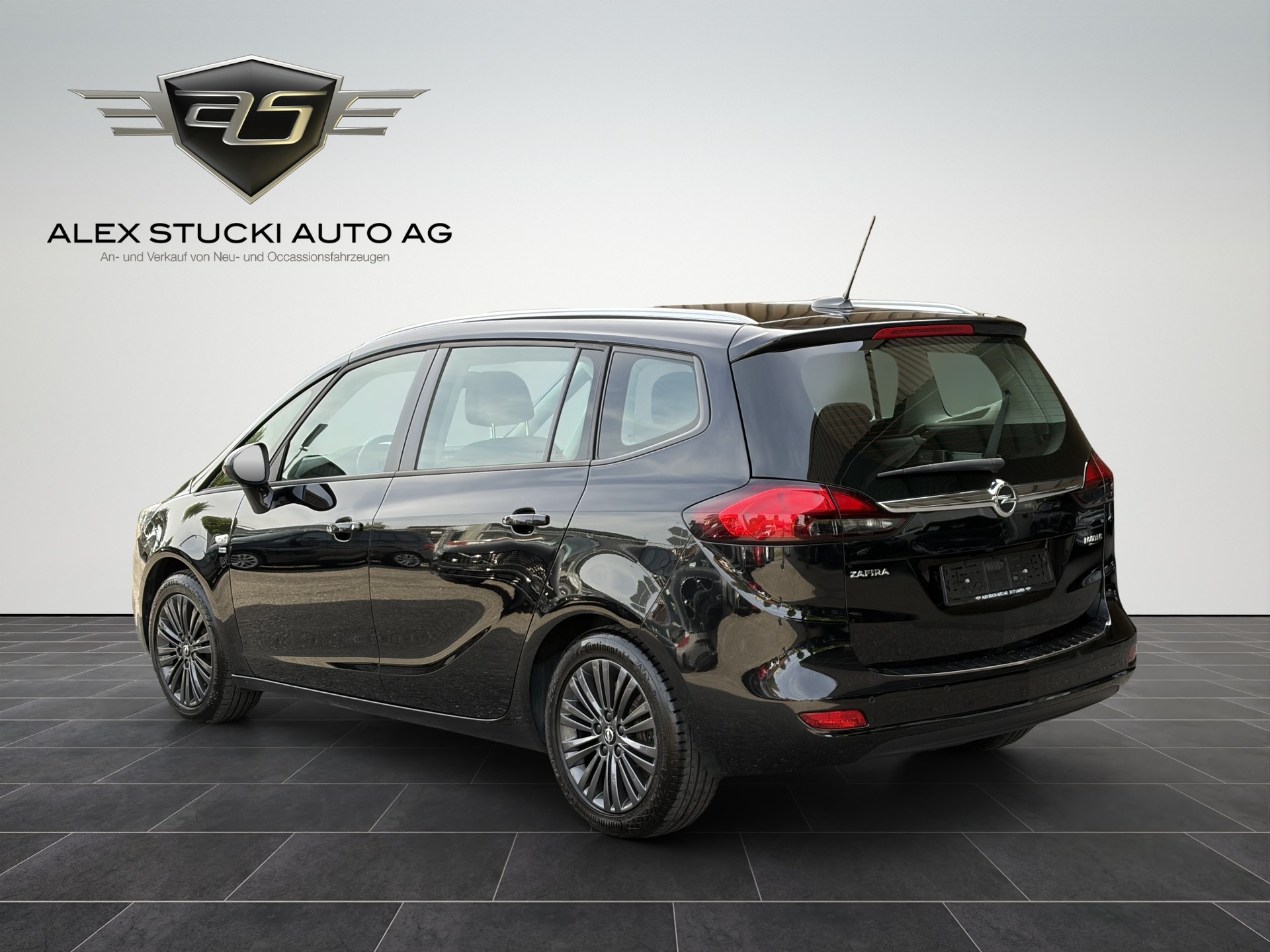 OPEL Zafira 1.6 CDTi 120 Years-image-5