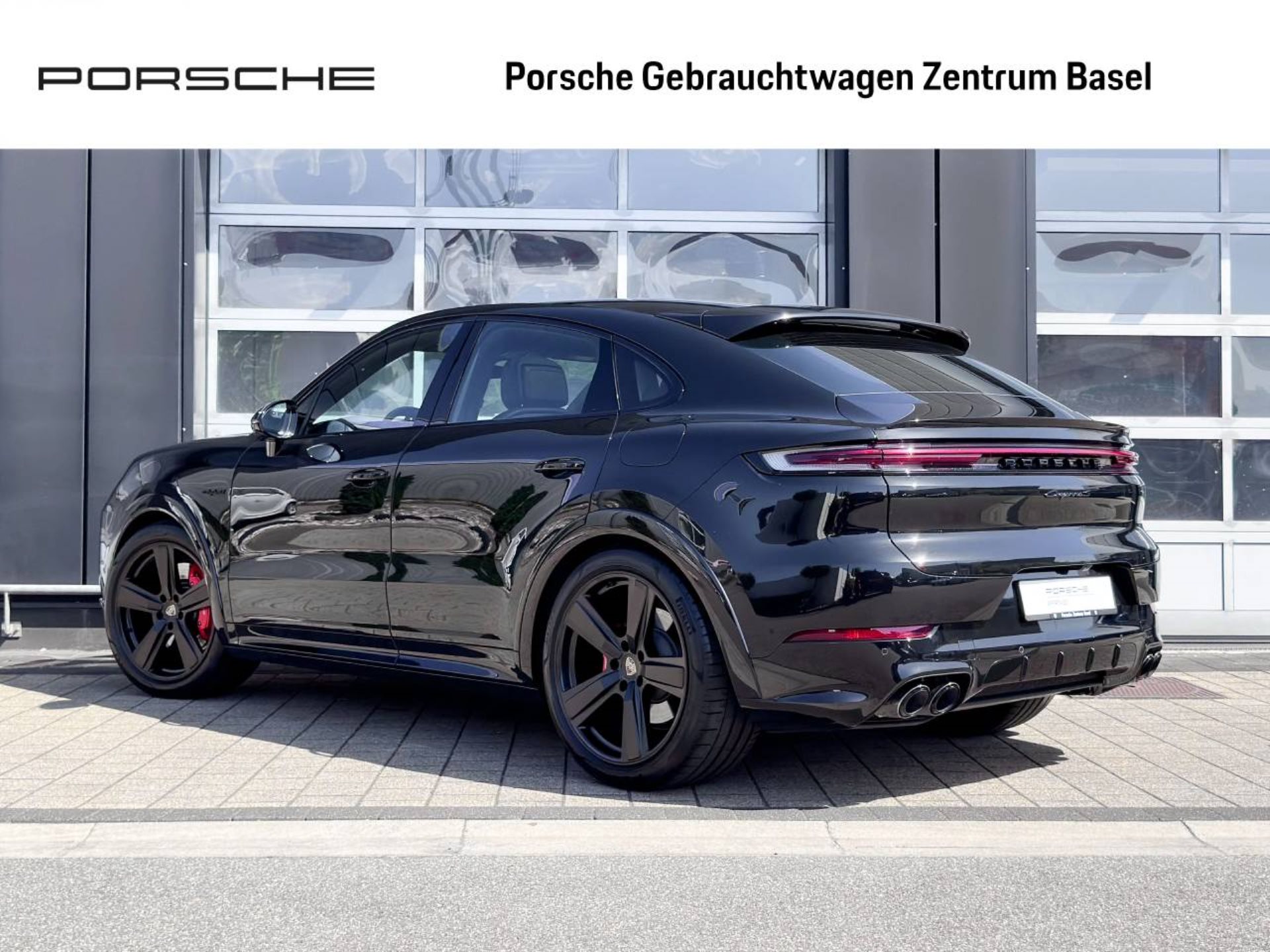PORSCHE Cayenne S E-Hybrid Coupé-showroom-element-2