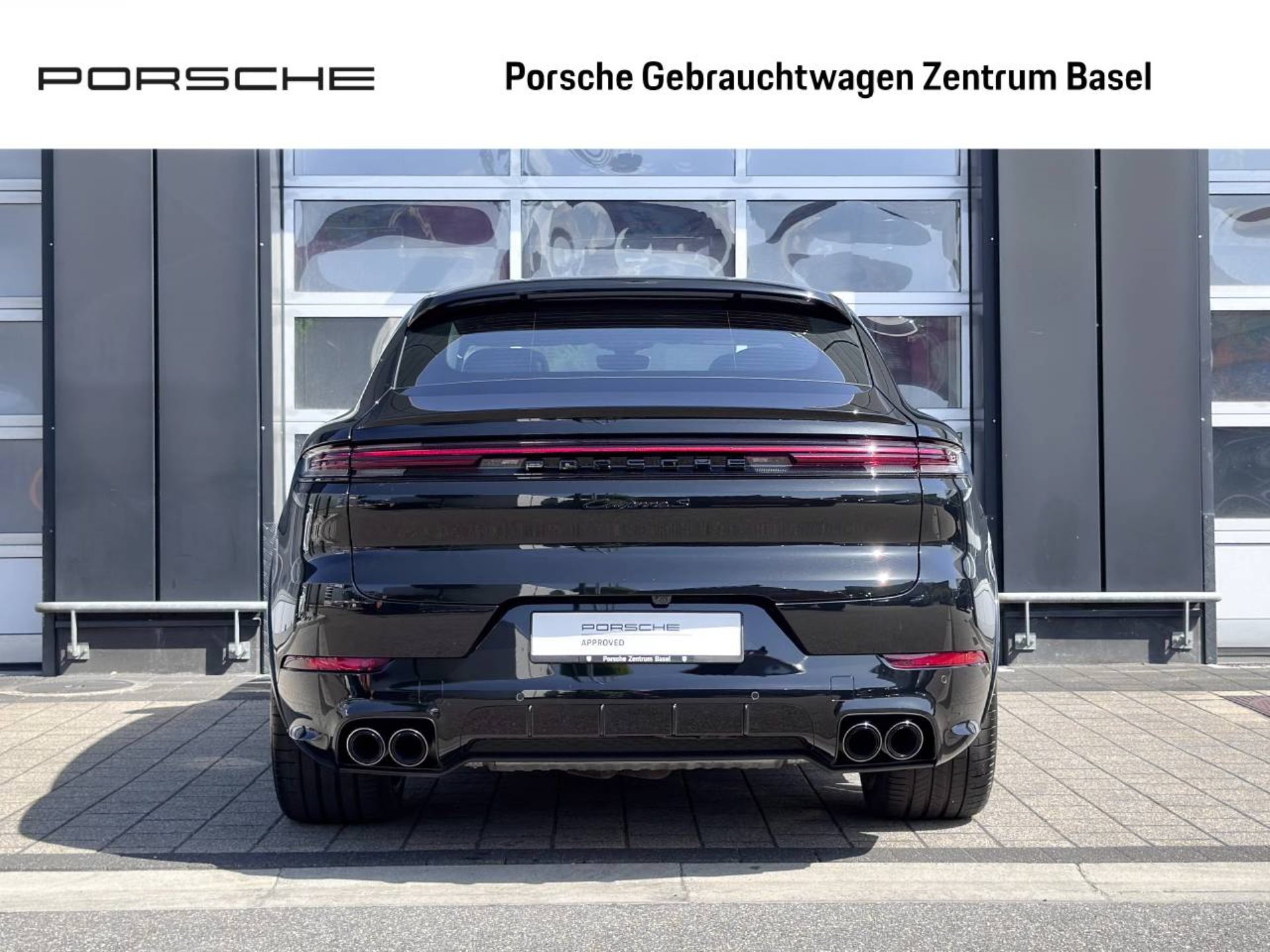 PORSCHE Cayenne S E-Hybrid Coupé-image-7