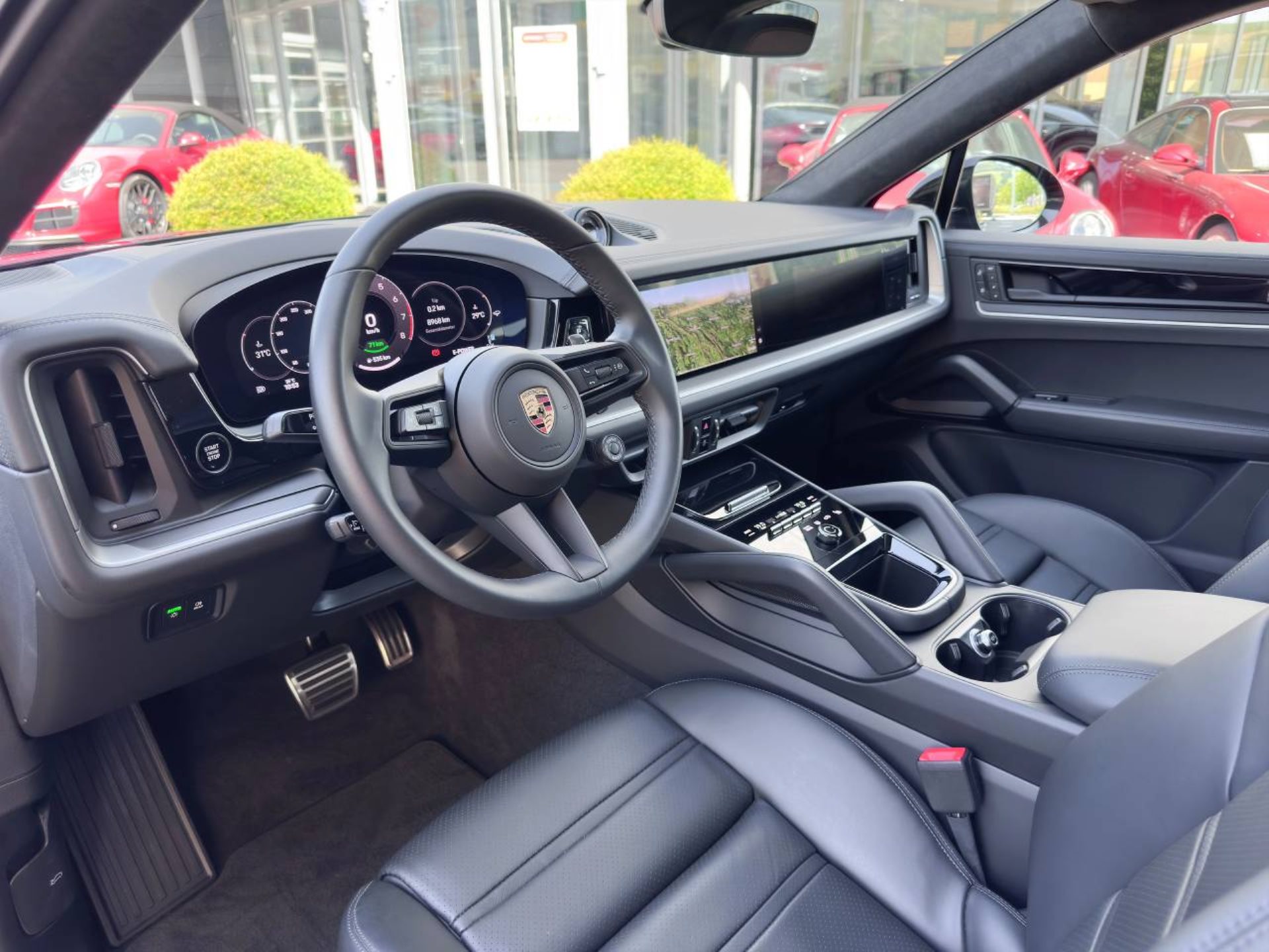 PORSCHE Cayenne S E-Hybrid Coupé-image-12