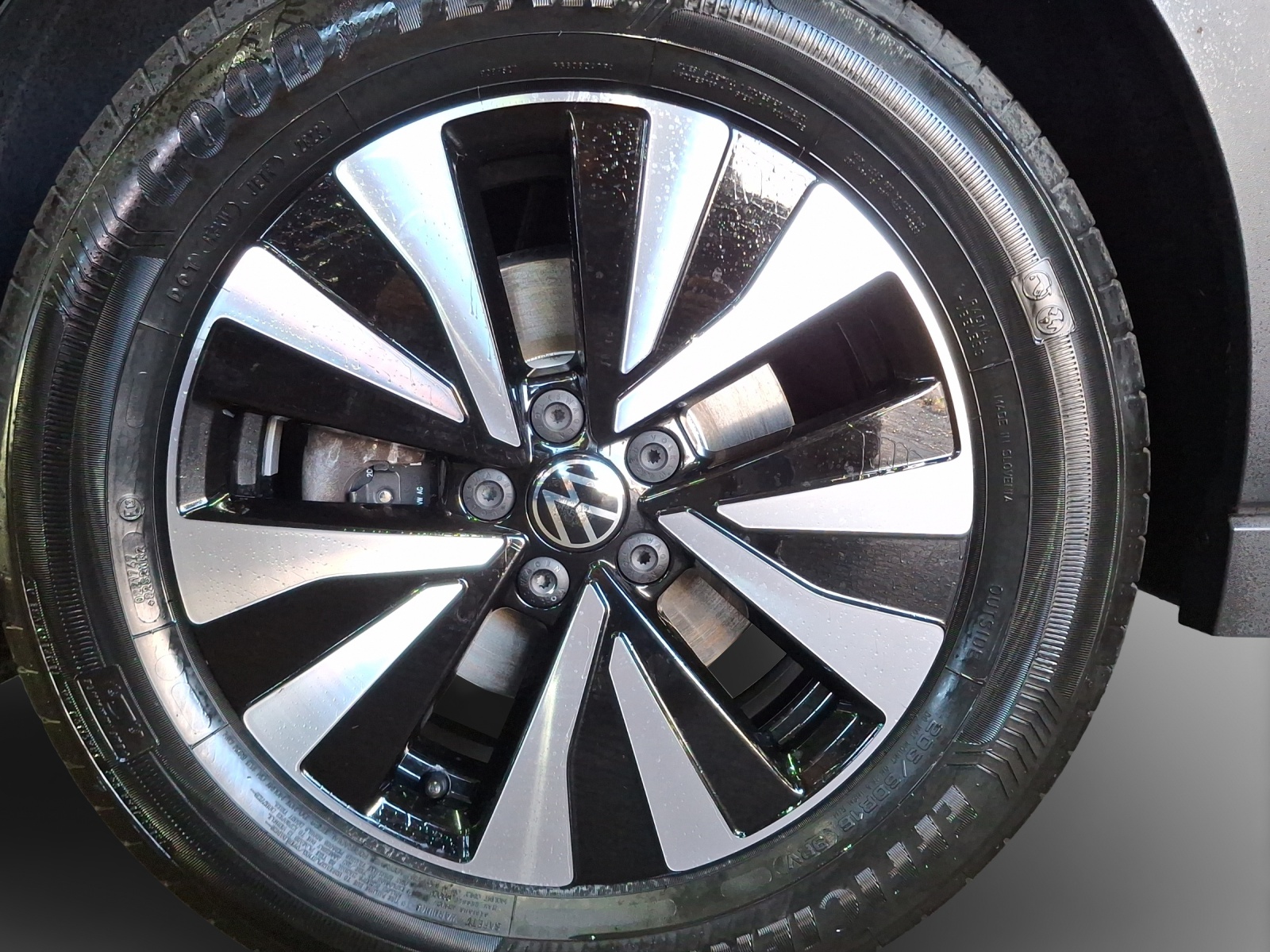 VW Taigo 1.0 TSI Life DSG-image-14