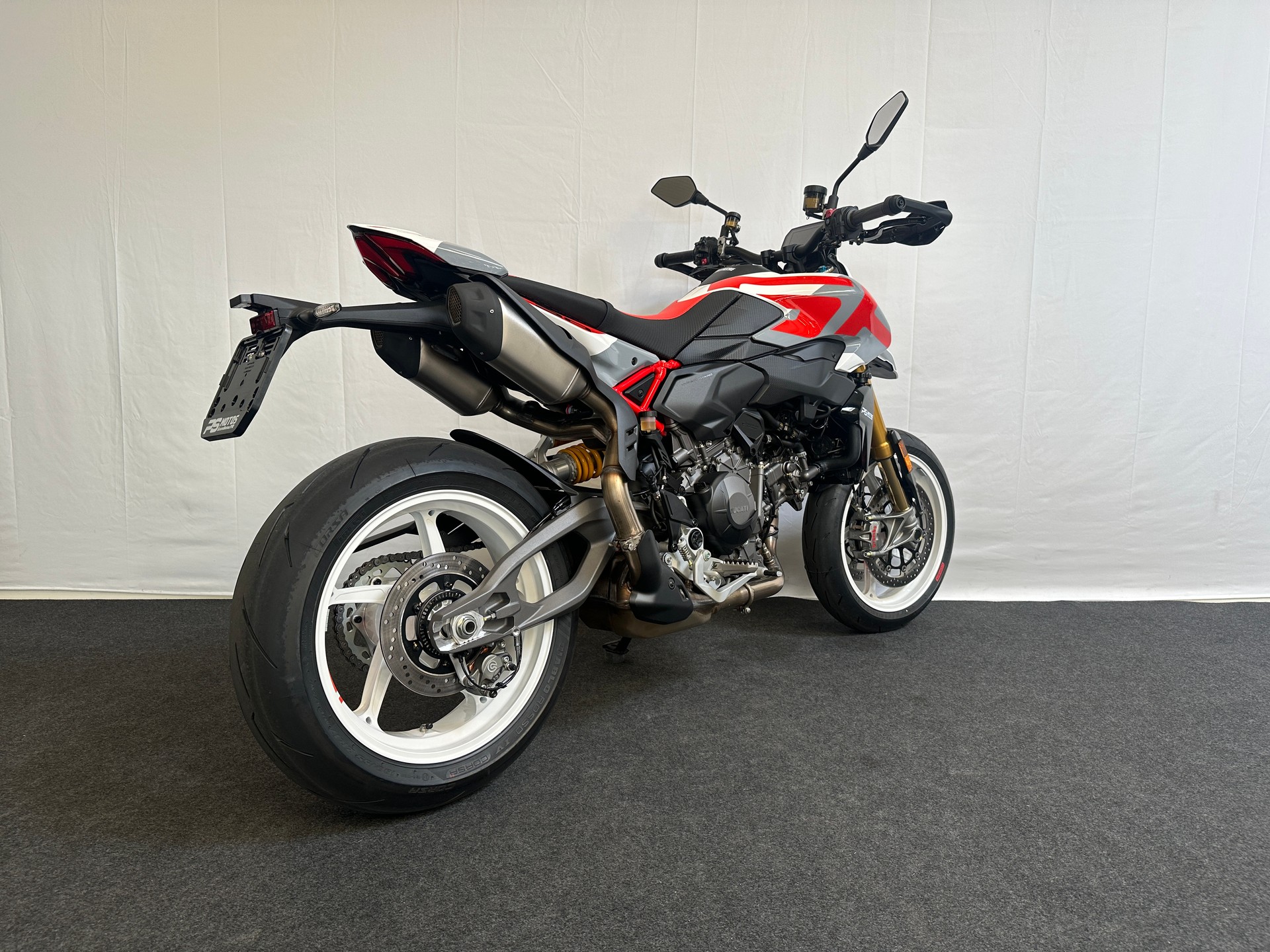 DUCATI Hypermotard V2 SP-image-6