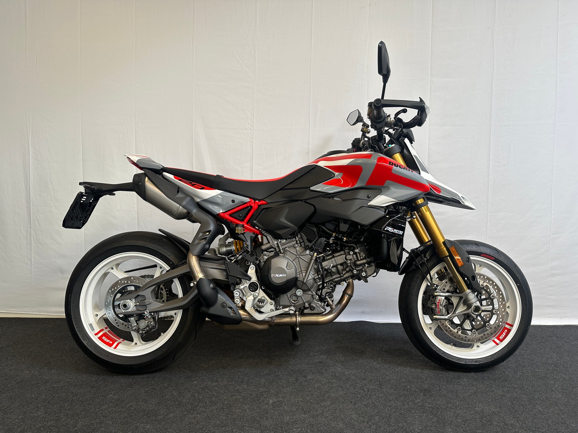 DUCATI Hypermotard V2 SP-image-1