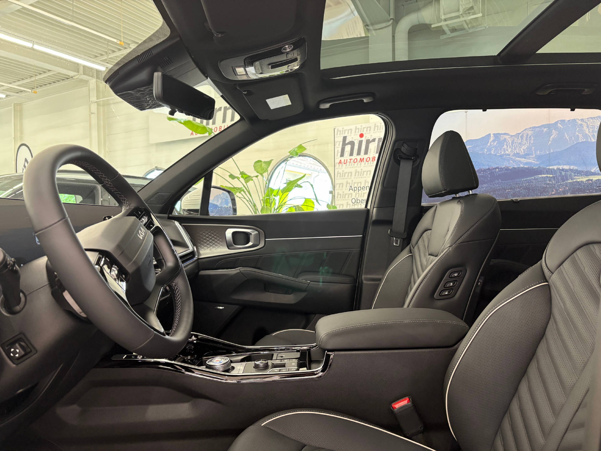 KIA Sorento 1.6 T-GDi Plug-in Hybrid Style 7P-image-6