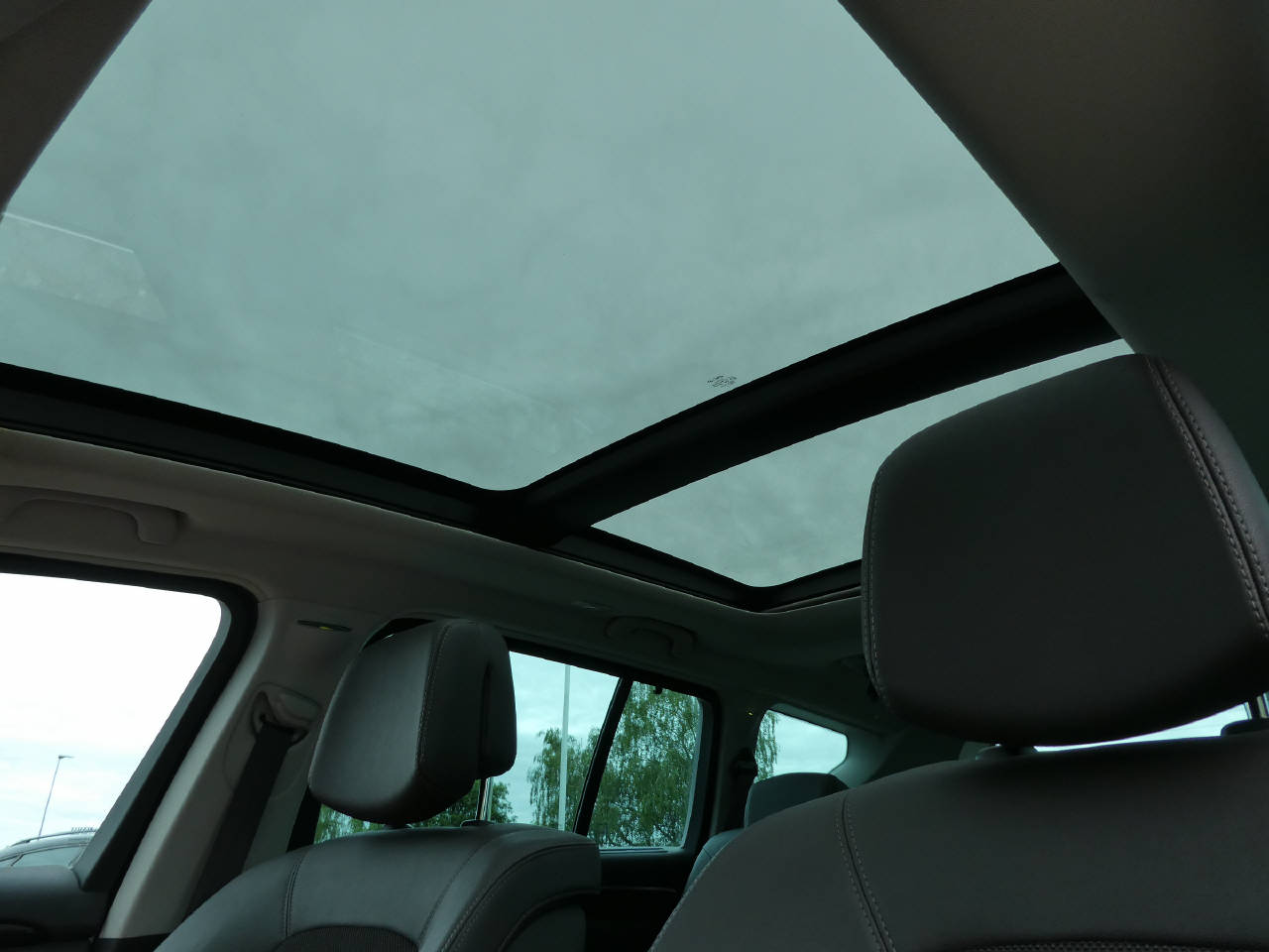 RENAULT Espace 1.6 TCe Swiss Edition EDC-image-14