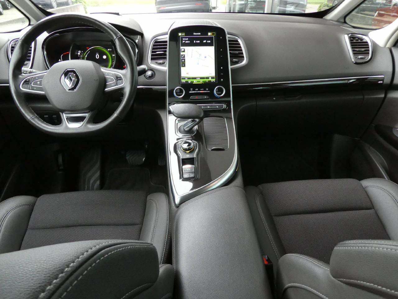 RENAULT Espace 1.6 TCe Swiss Edition EDC-image-12