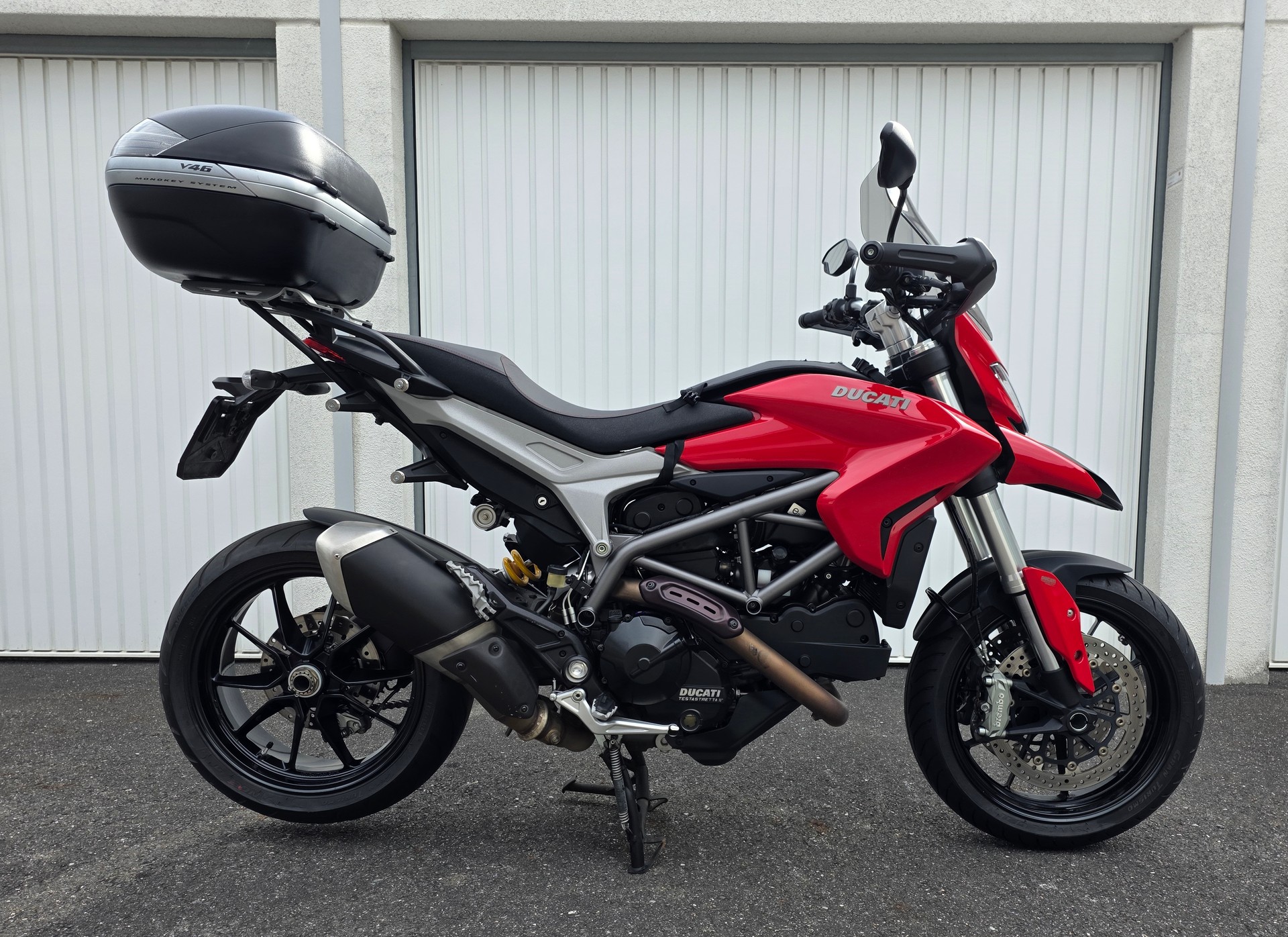 DUCATI Hyperstrada 821-image-0