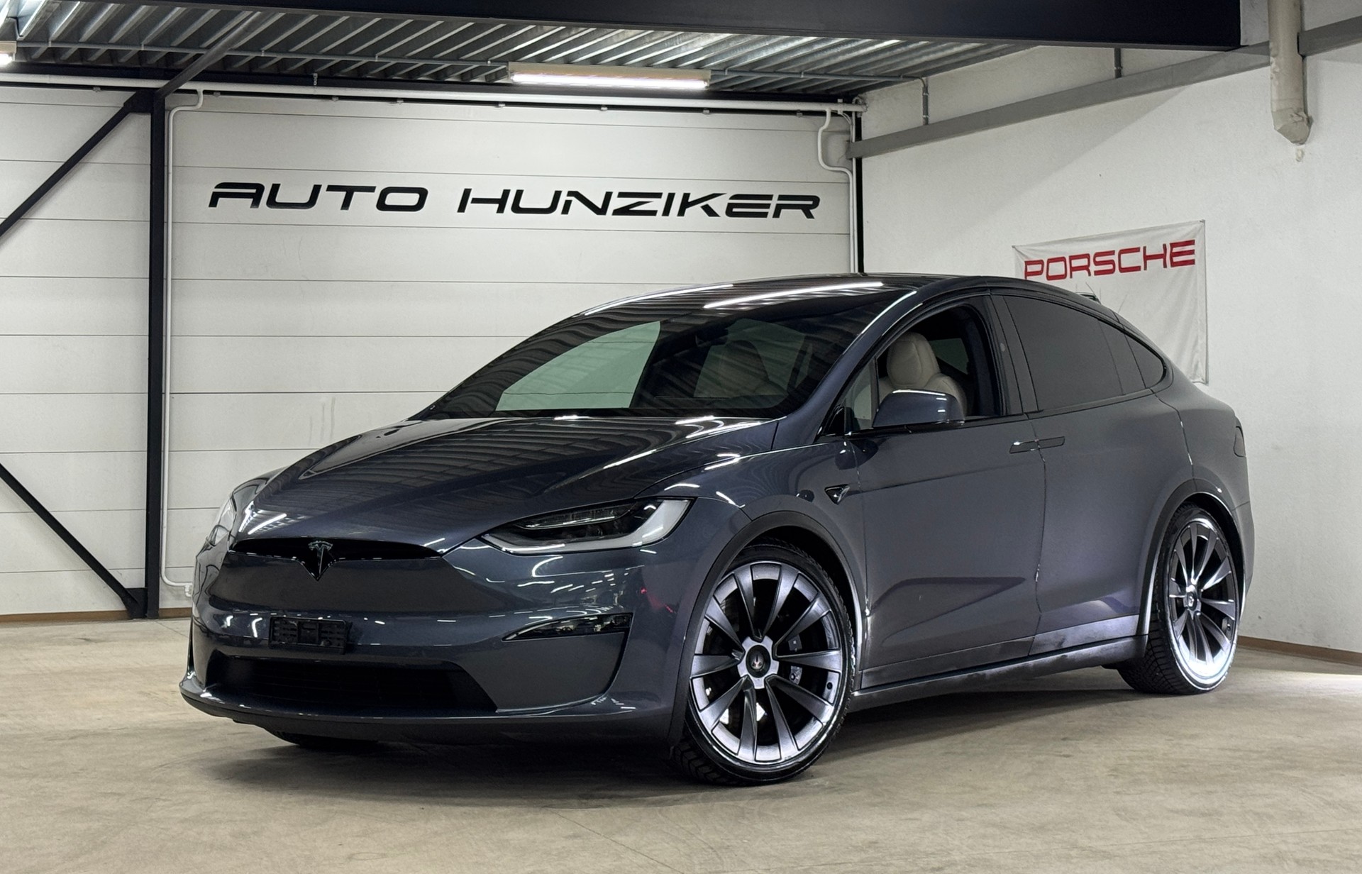 TESLA Model X 100kWh Palladium 685 PS Long Range / Autopilot 4.0 inkl. EAP