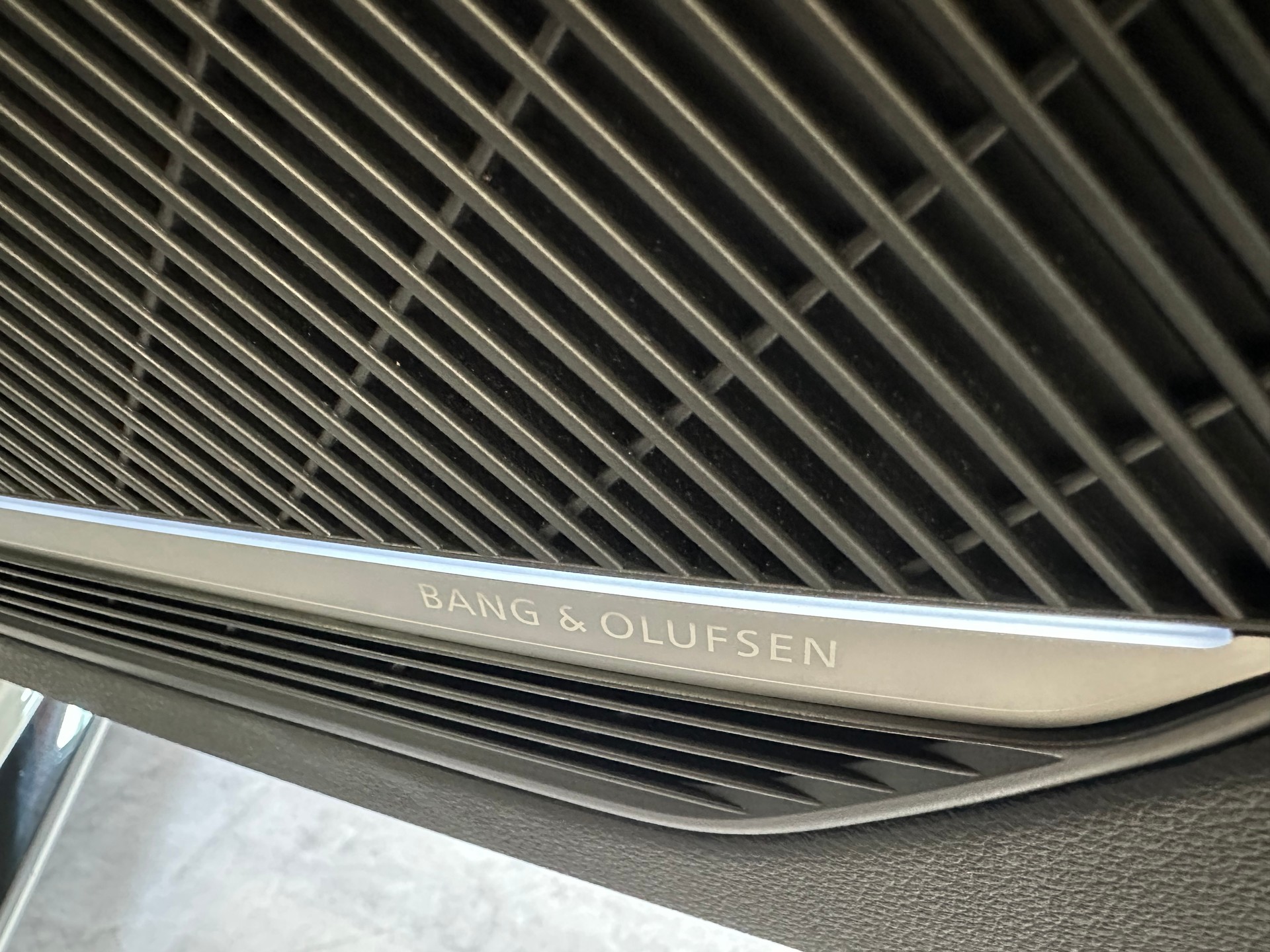 AUDI RS4 Avant 2.9 TFSI quattro tiptronic/Vollausstattung/Lückenlos Audi-servicegepflegt!-image-12
