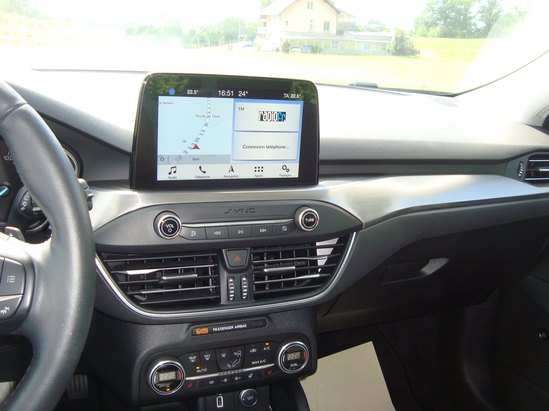 FORD Focus 1.5 TDCi Titanium Automatic-image-9