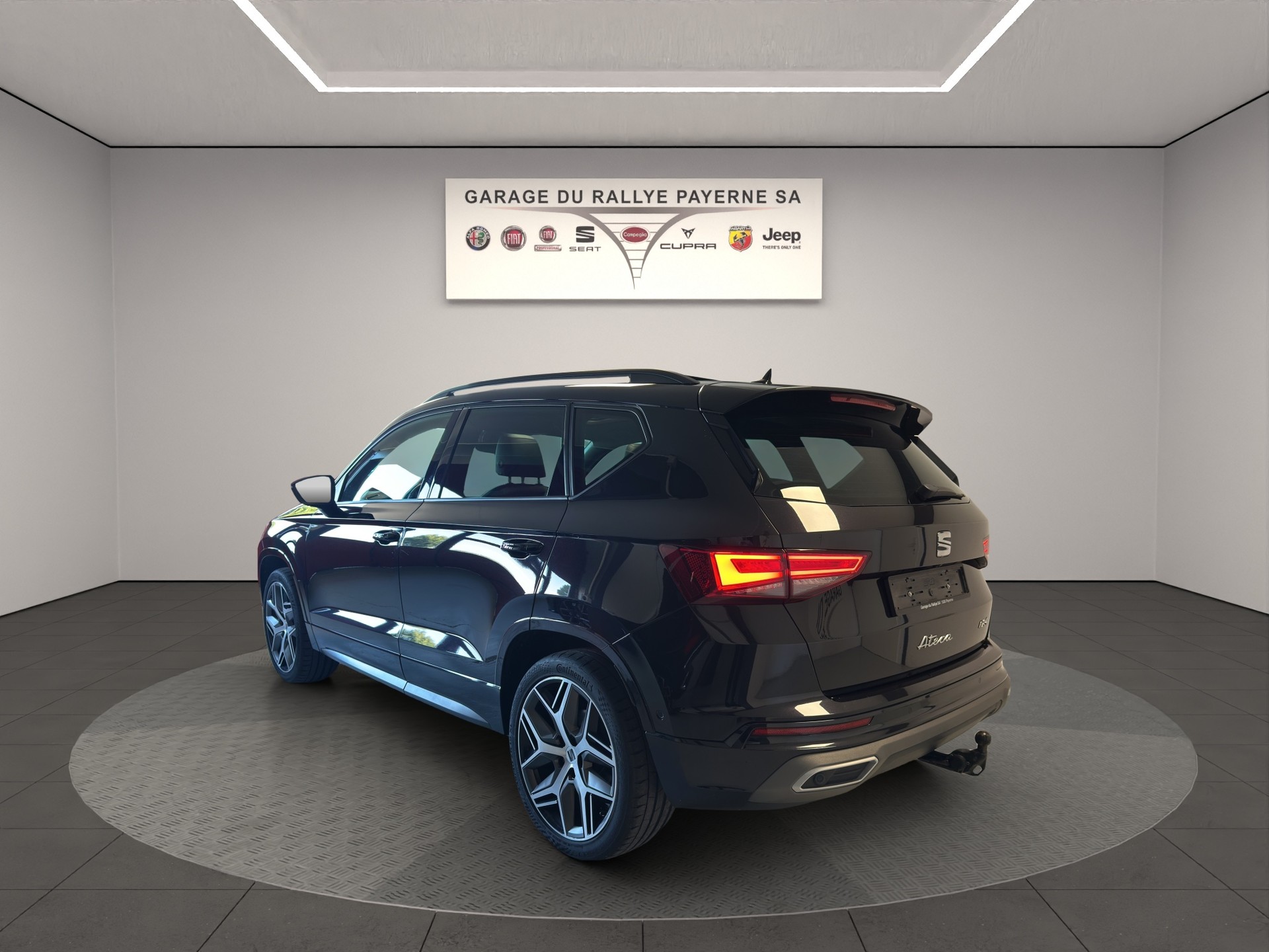 SEAT Ateca 2.0 TDI CR Hola FR DSG 4Drive-showroom-element-2