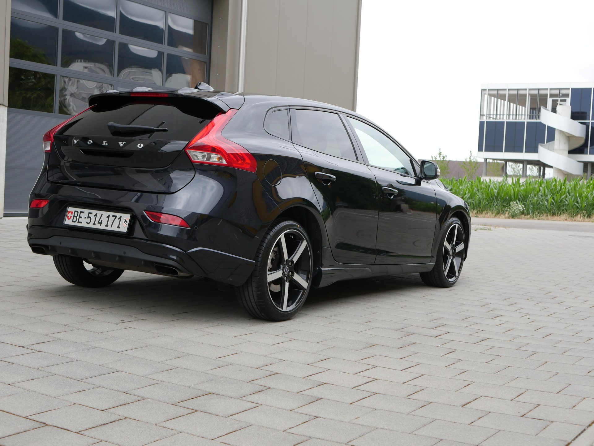 VOLVO 2.0 D3 Basis S/S-image-2