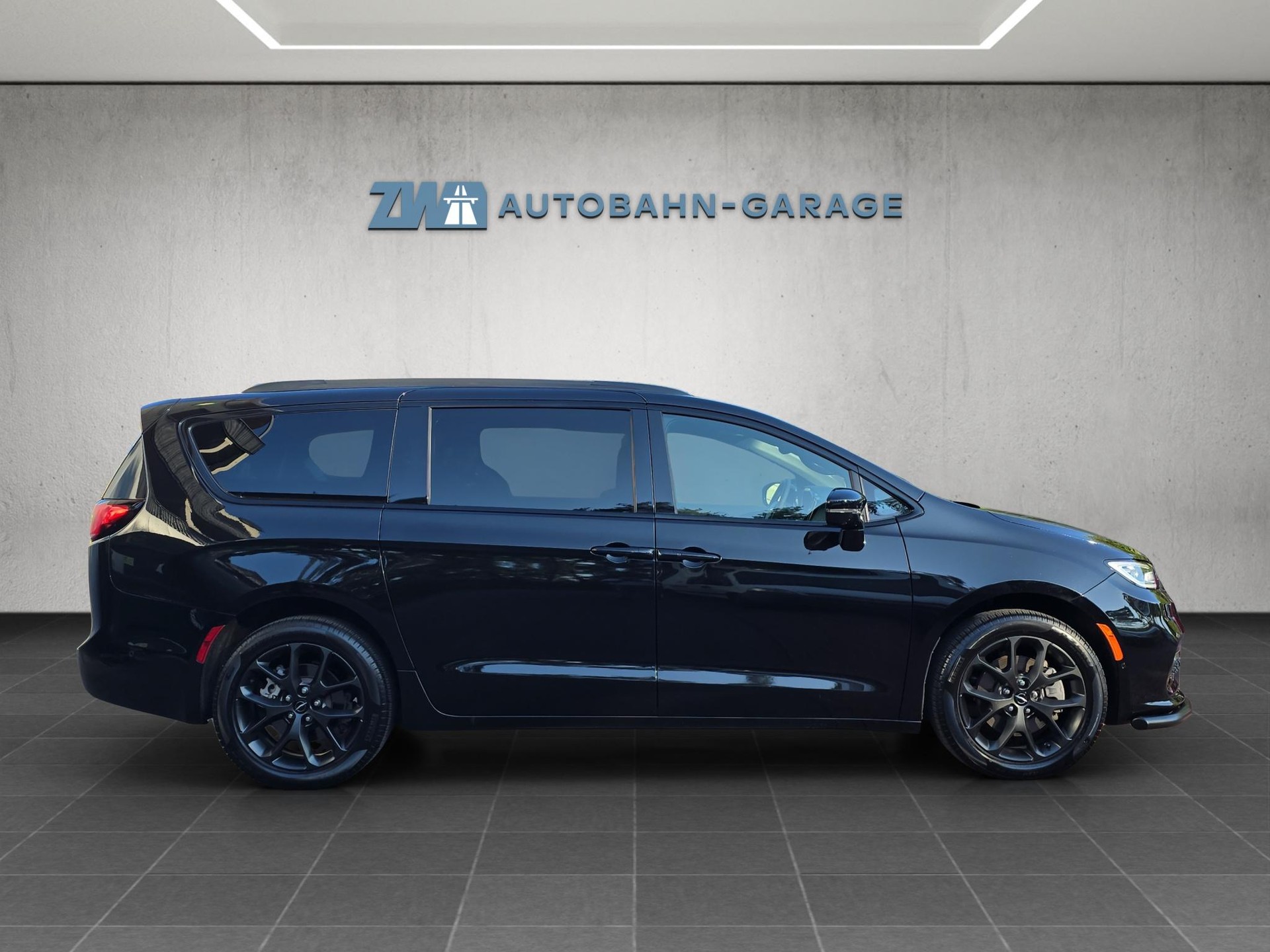 CHRYSLER 3.6 V6 S Appearance AWD-image-5