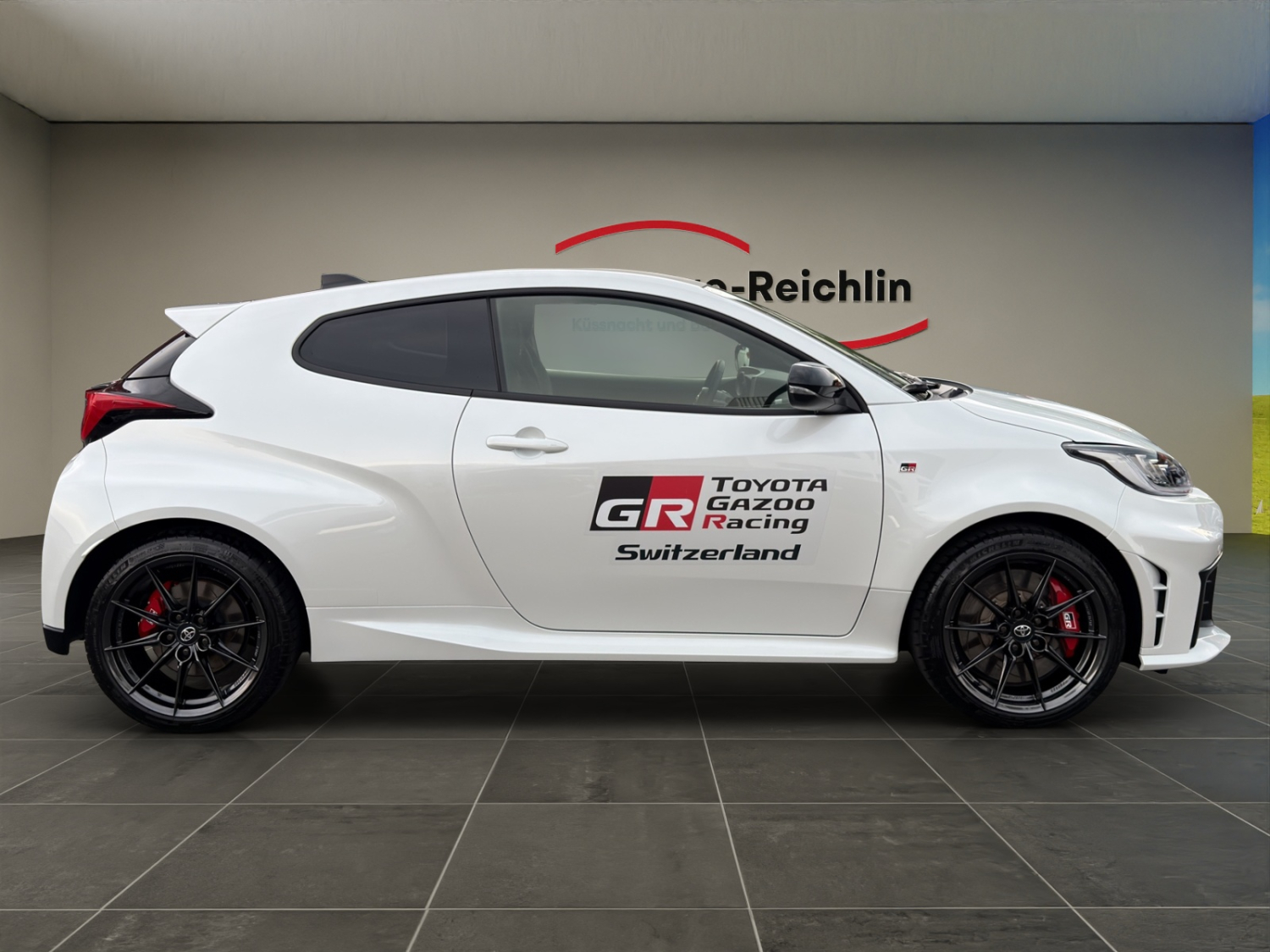 TOYOTA GR Yaris 1.6 Turbo Sport 4x4-image-5