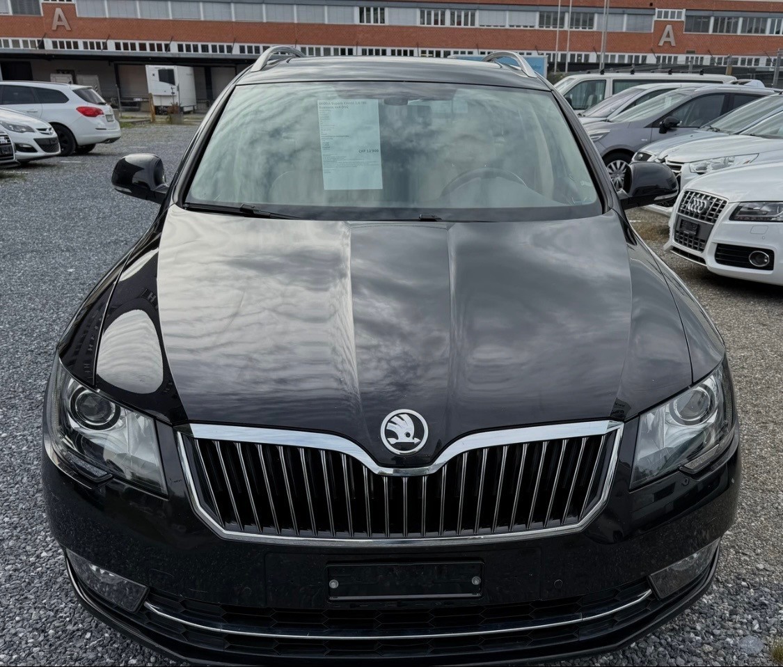 SKODA Superb Combi 2.0 TDi Laurin & Klement 4x4 DSG