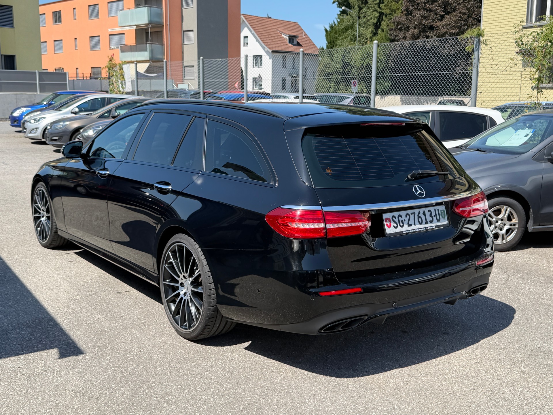 MERCEDES-BENZ E 43 AMG 4 Matic 9G-Tronic-image-14