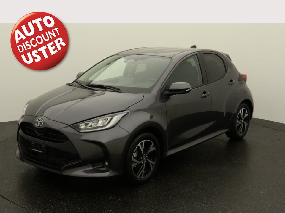 TOYOTA Yaris 1.5 Sport e-CVT