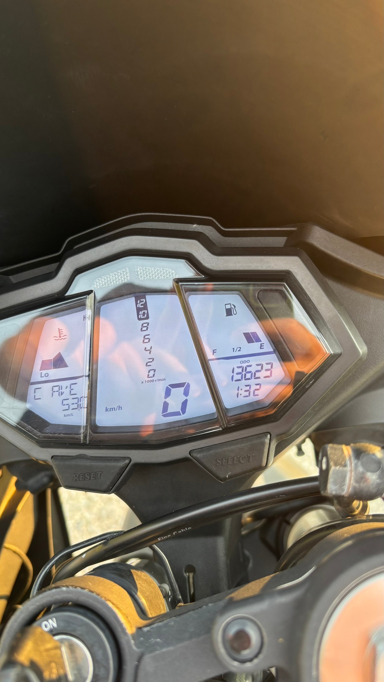 YAMAHA YZF-R 125-image-5