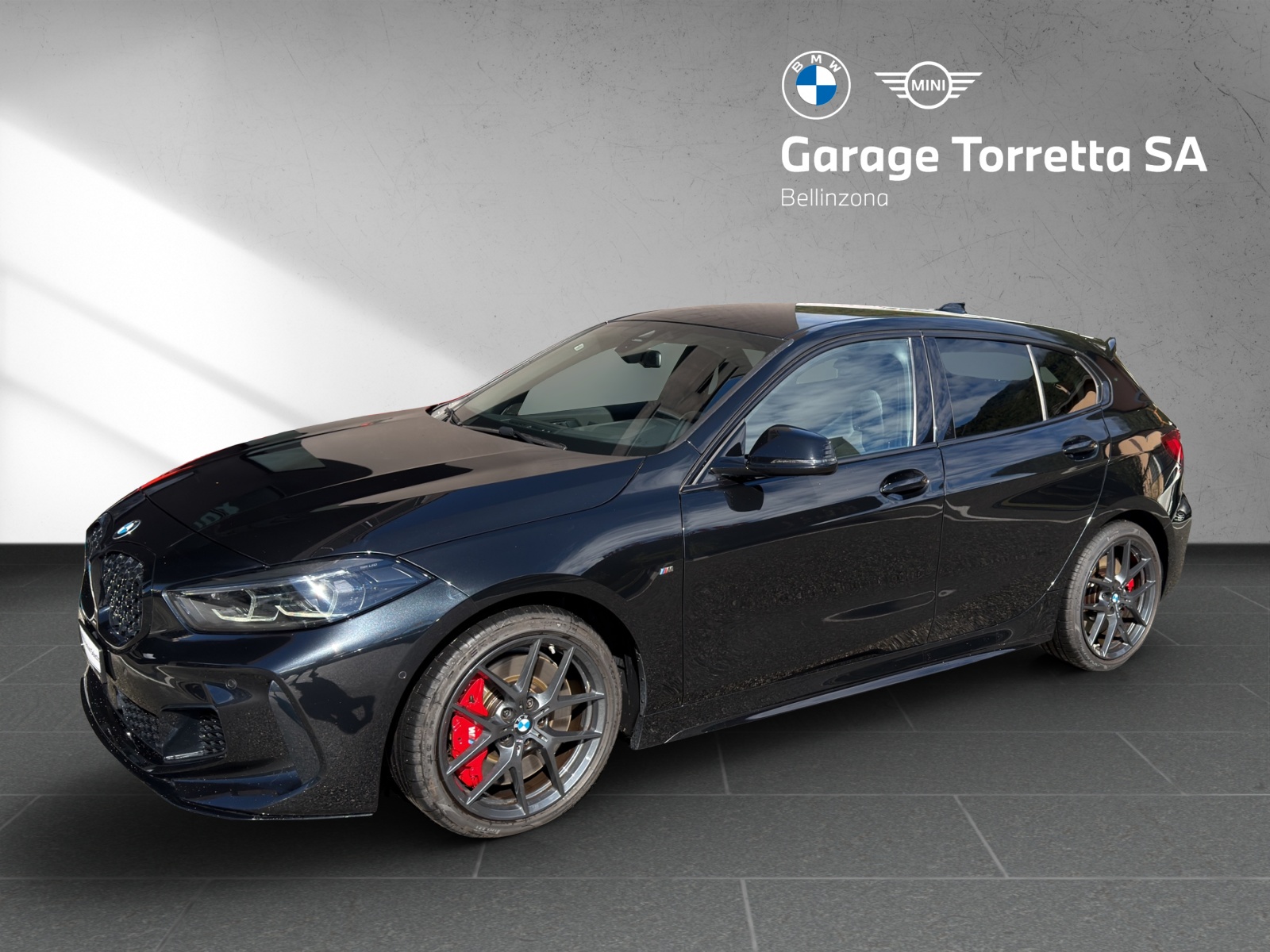 BMW M135i xDrive Steptronic