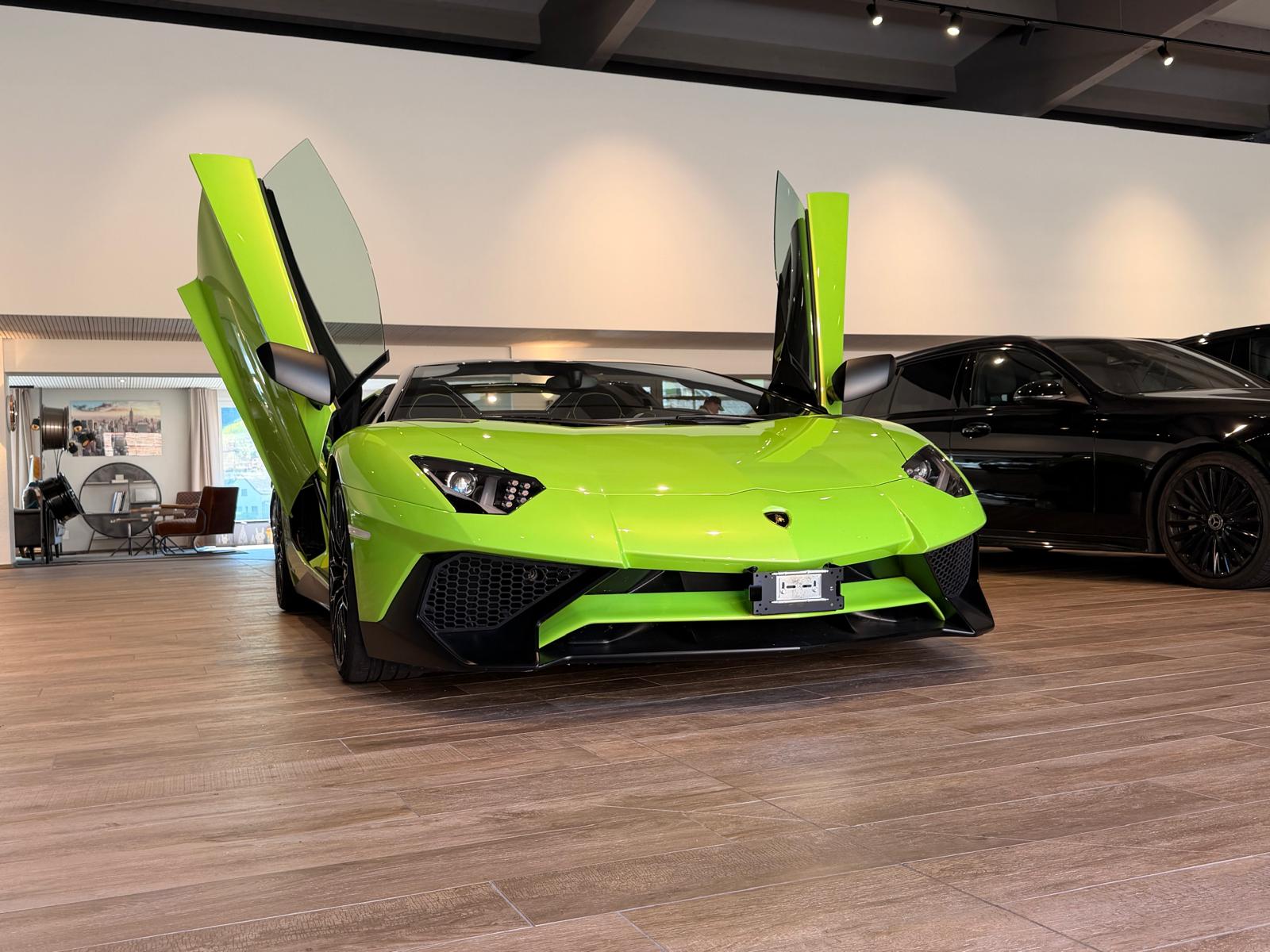 LAMBORGHINI Aventador SV LP750-4 Superveloceđ„ Roadster đ„E-Gear dazu ein đ„MV Agusta Motorrad đ„-image-14