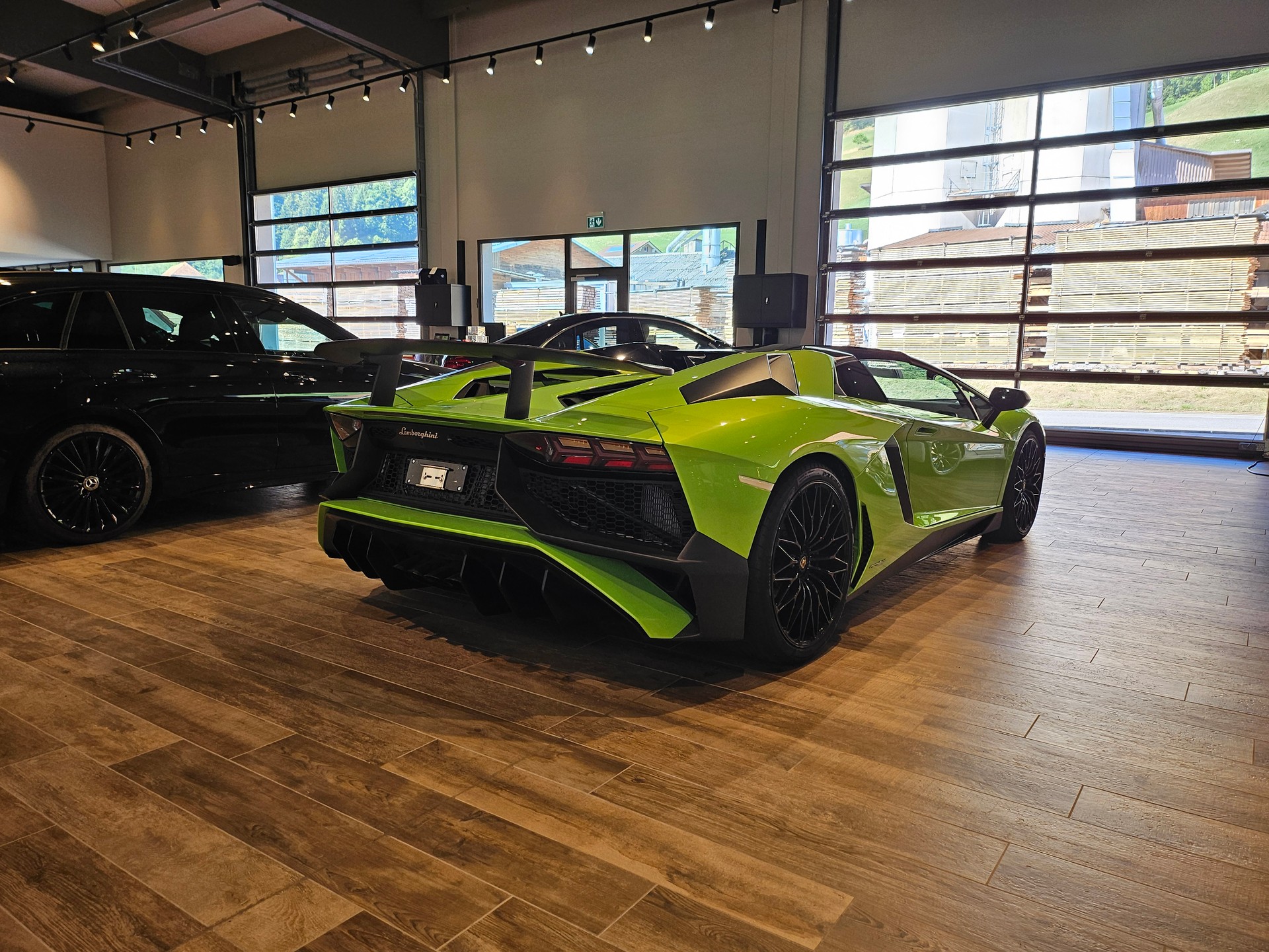 LAMBORGHINI Aventador SV LP750-4 Superveloceđ„ Roadster đ„E-Gear dazu ein đ„MV Agusta Motorrad đ„-image-4