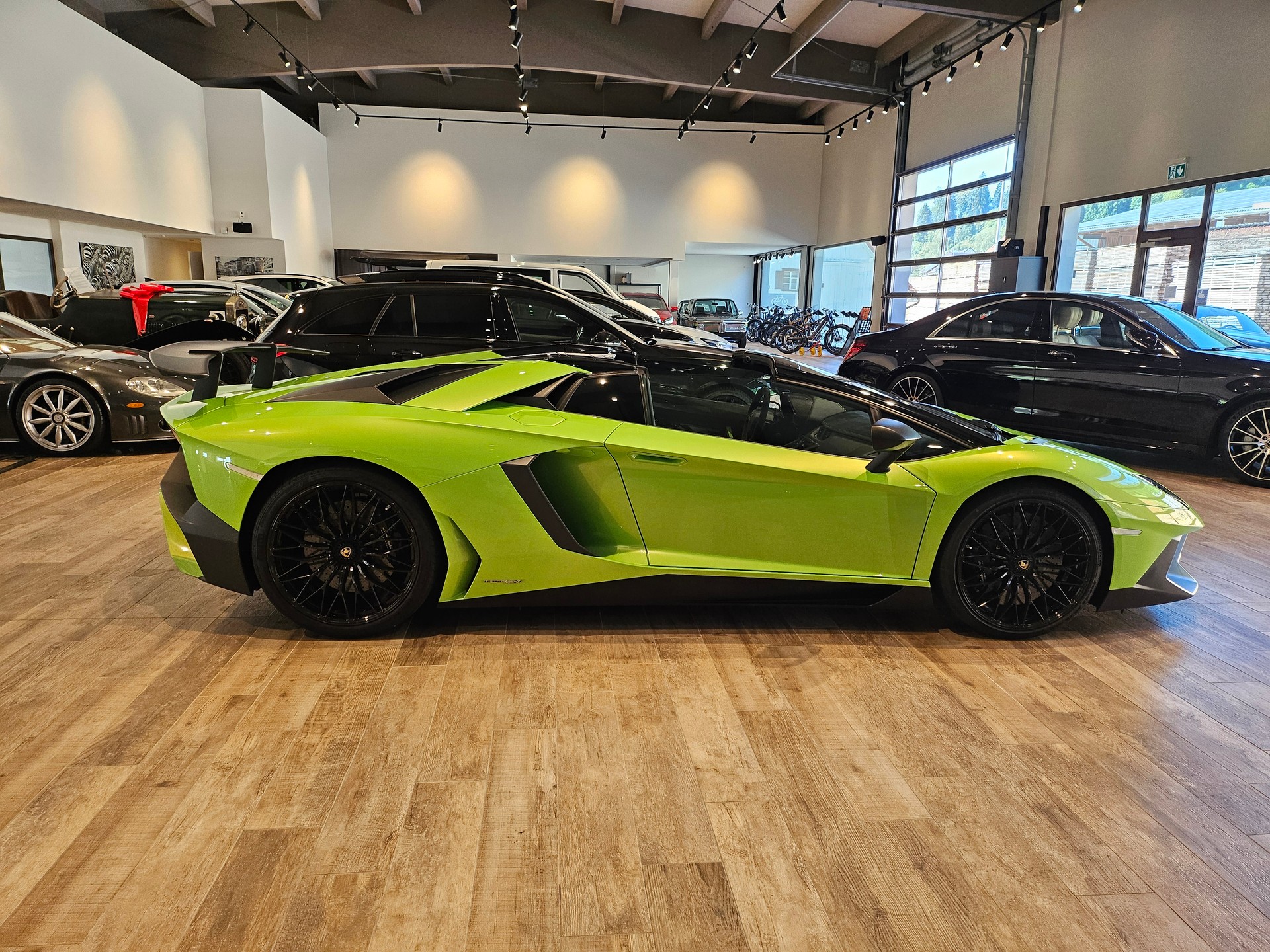 LAMBORGHINI Aventador SV LP750-4 Superveloceđ„ Roadster đ„E-Gear dazu ein đ„MV Agusta Motorrad đ„-image-7