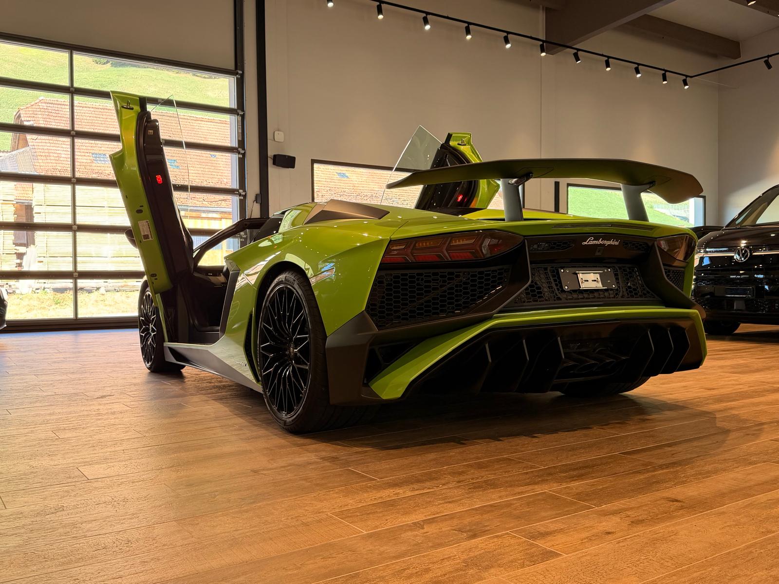 LAMBORGHINI Aventador SV LP750-4 Superveloceđ„ Roadster đ„E-Gear dazu ein đ„MV Agusta Motorrad đ„-image-15