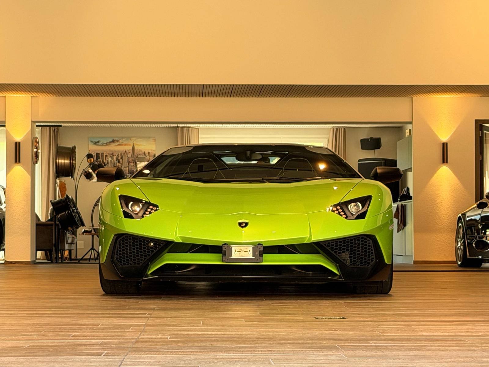 LAMBORGHINI Aventador SV LP750-4 Superveloce🔥 Roadster 🔥E-Gear dazu ein 🔥MV Agusta Motorrad 🔥