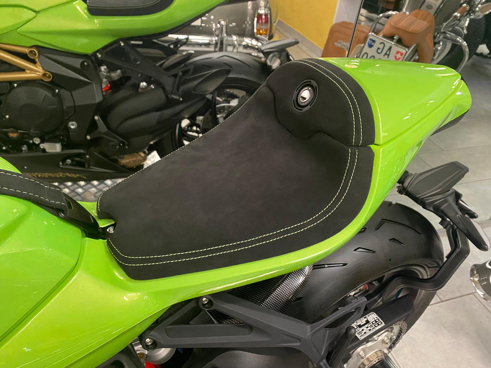 LAMBORGHINI Aventador SV LP750-4 Superveloceđ„ Roadster đ„E-Gear dazu ein đ„MV Agusta Motorrad đ„-image-30