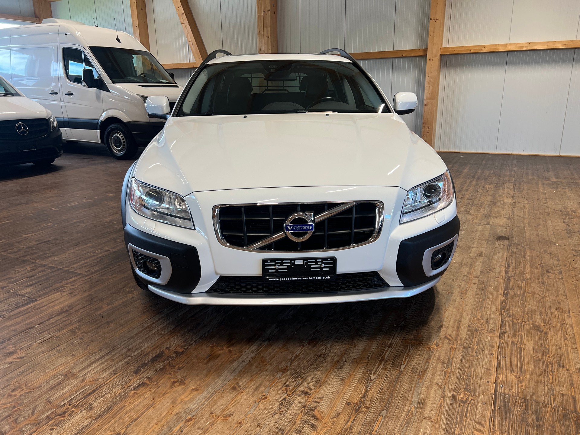 VOLVO XC70 T6 AWD Summum Geartronic-showroom-element-1