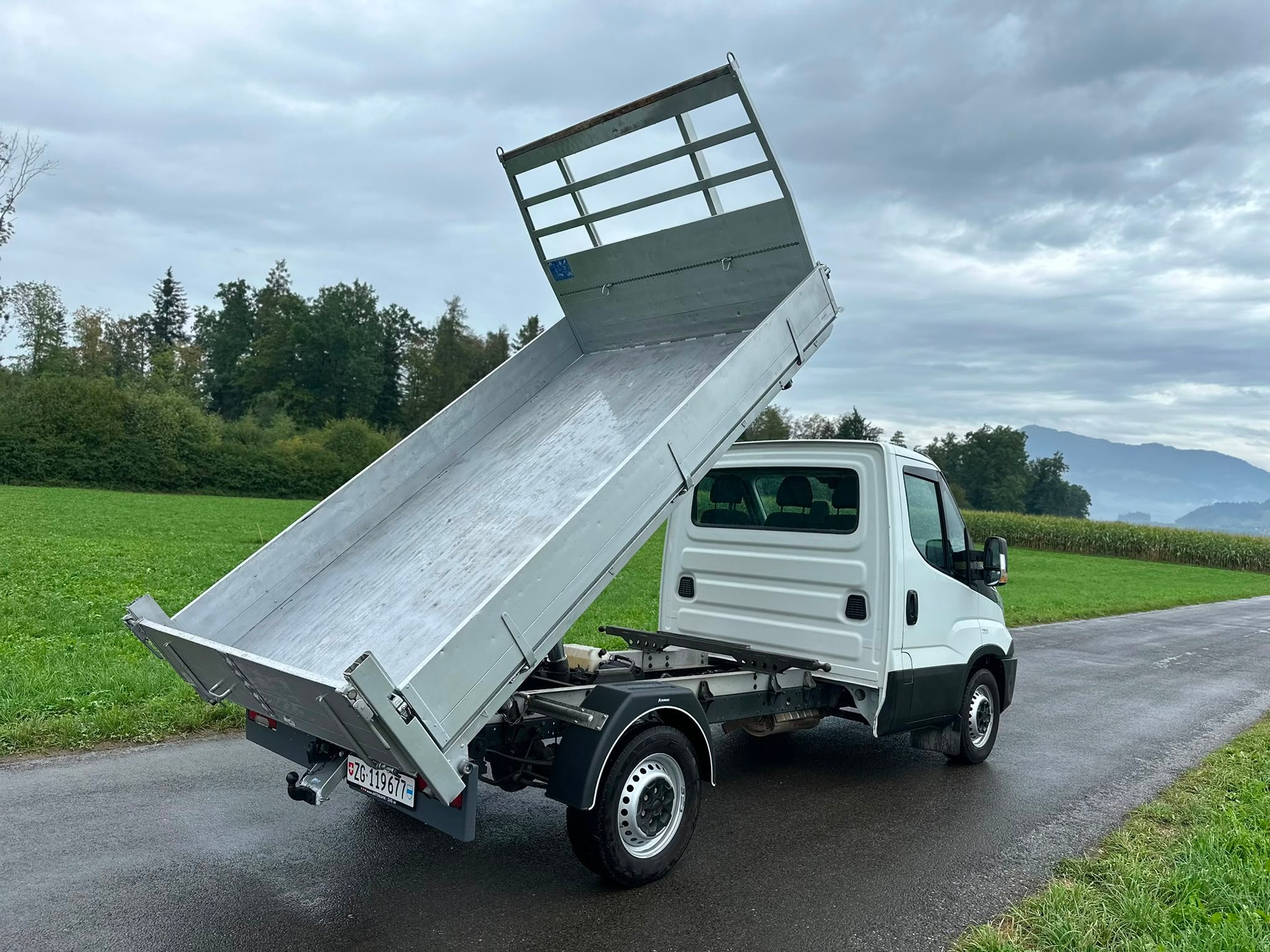 IVECO 35 S 15-showroom-element-3