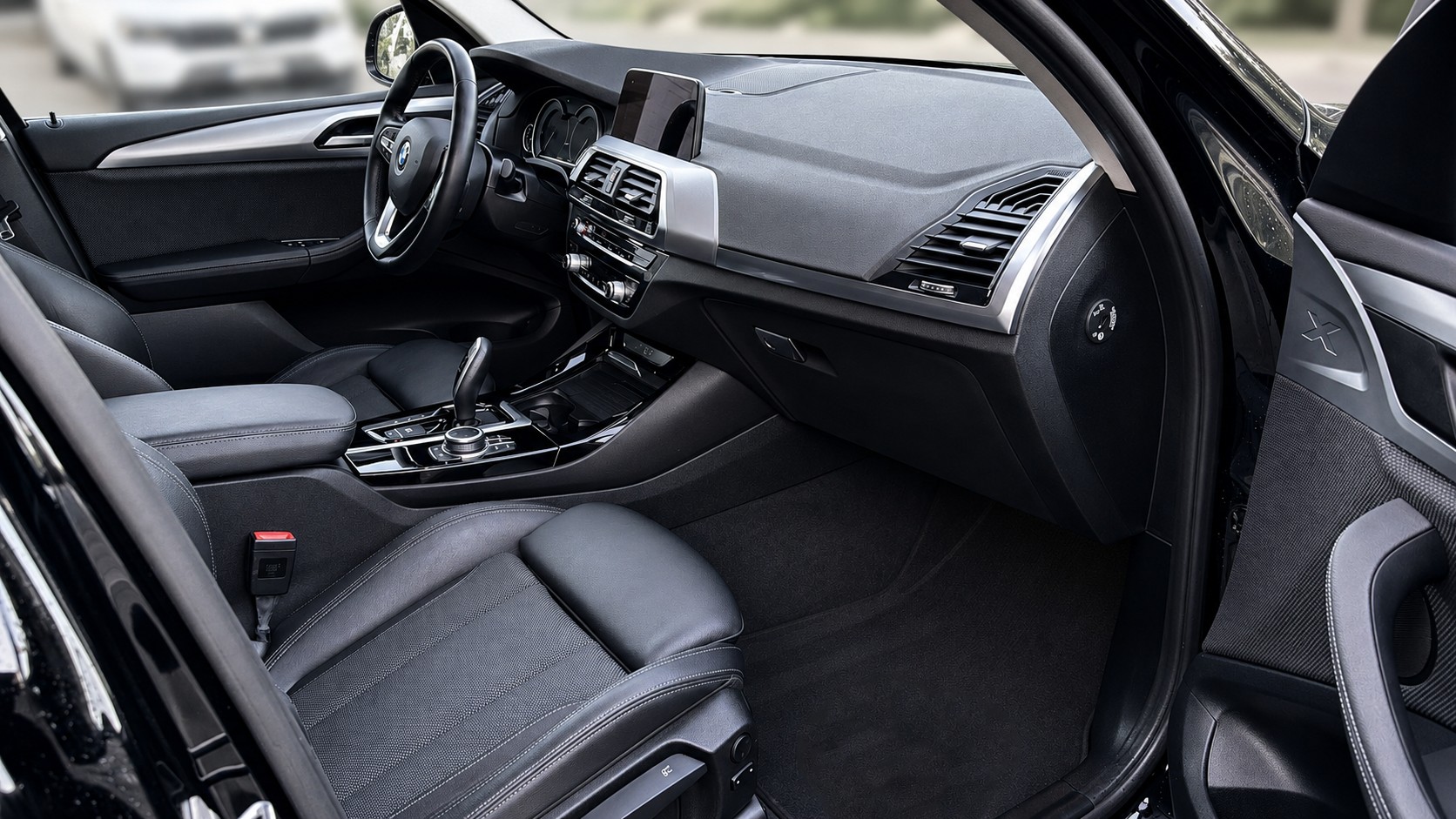 BMW X3 xDrive 30e-image-4