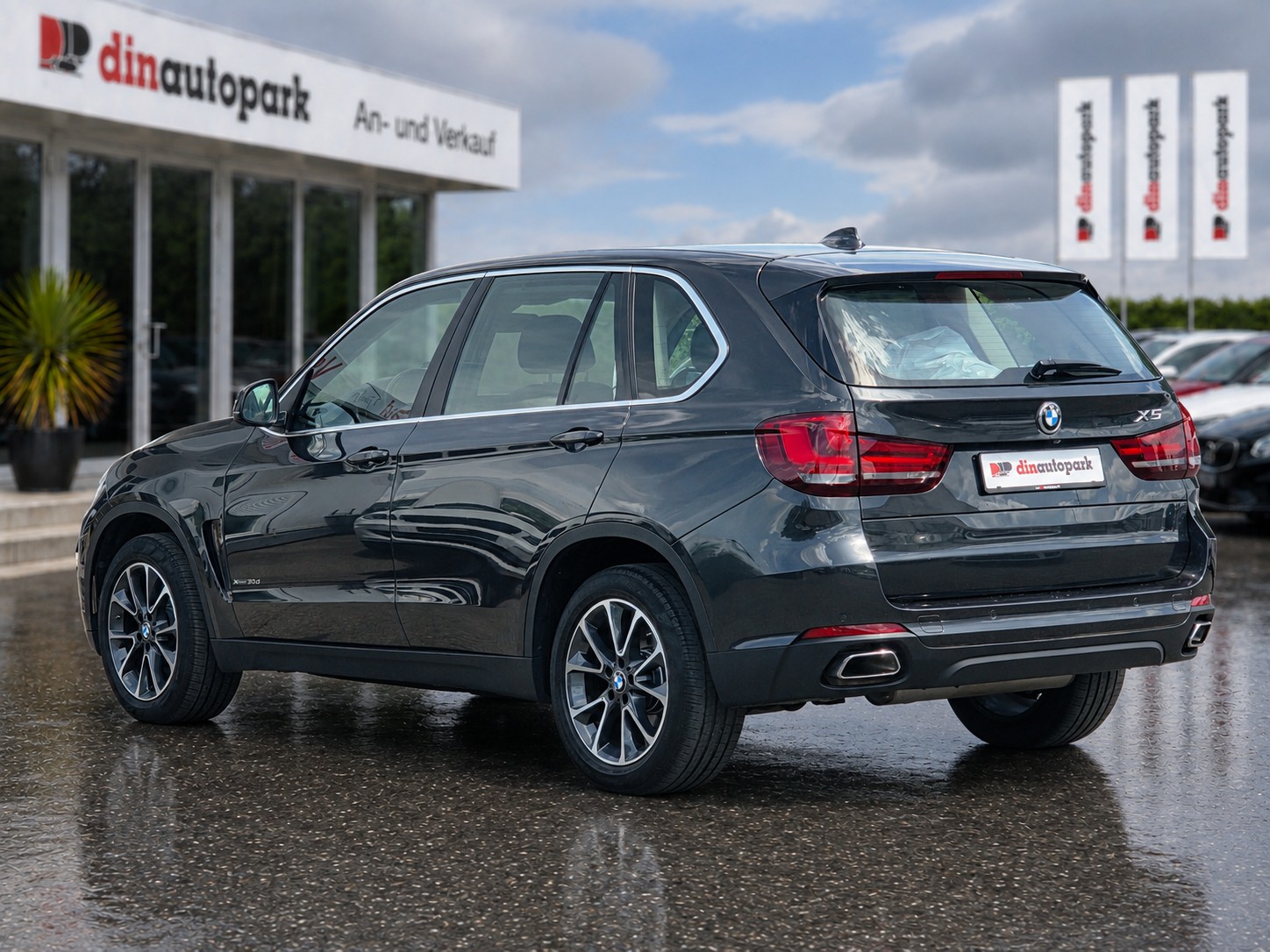 BMW X5 xDrive 30d Steptronic * ab MFK * 7-Sitzer *-showroom-element-3