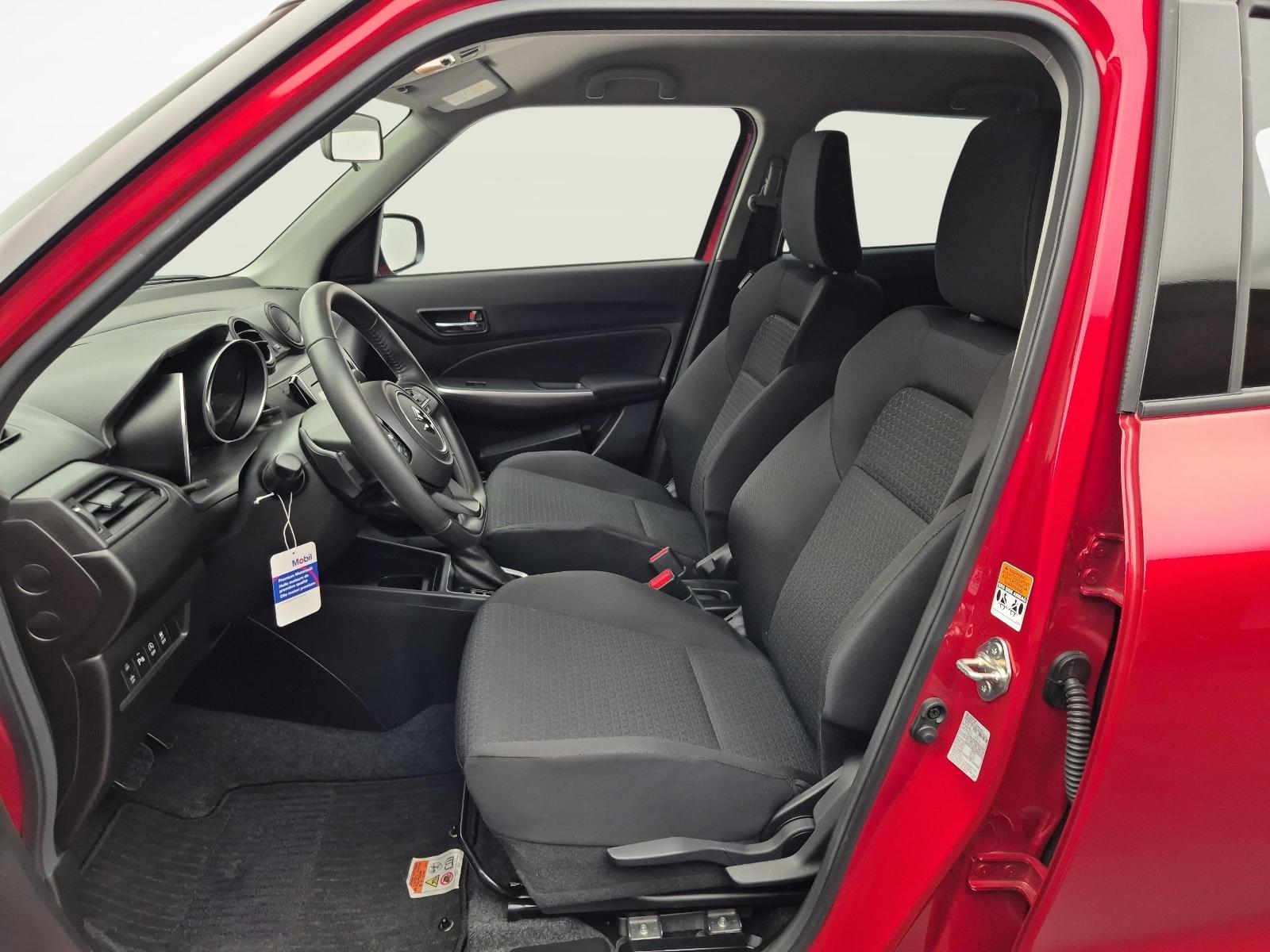 SUZUKI Swift 1.2 Compact Top Hybrid-showroom-element-2