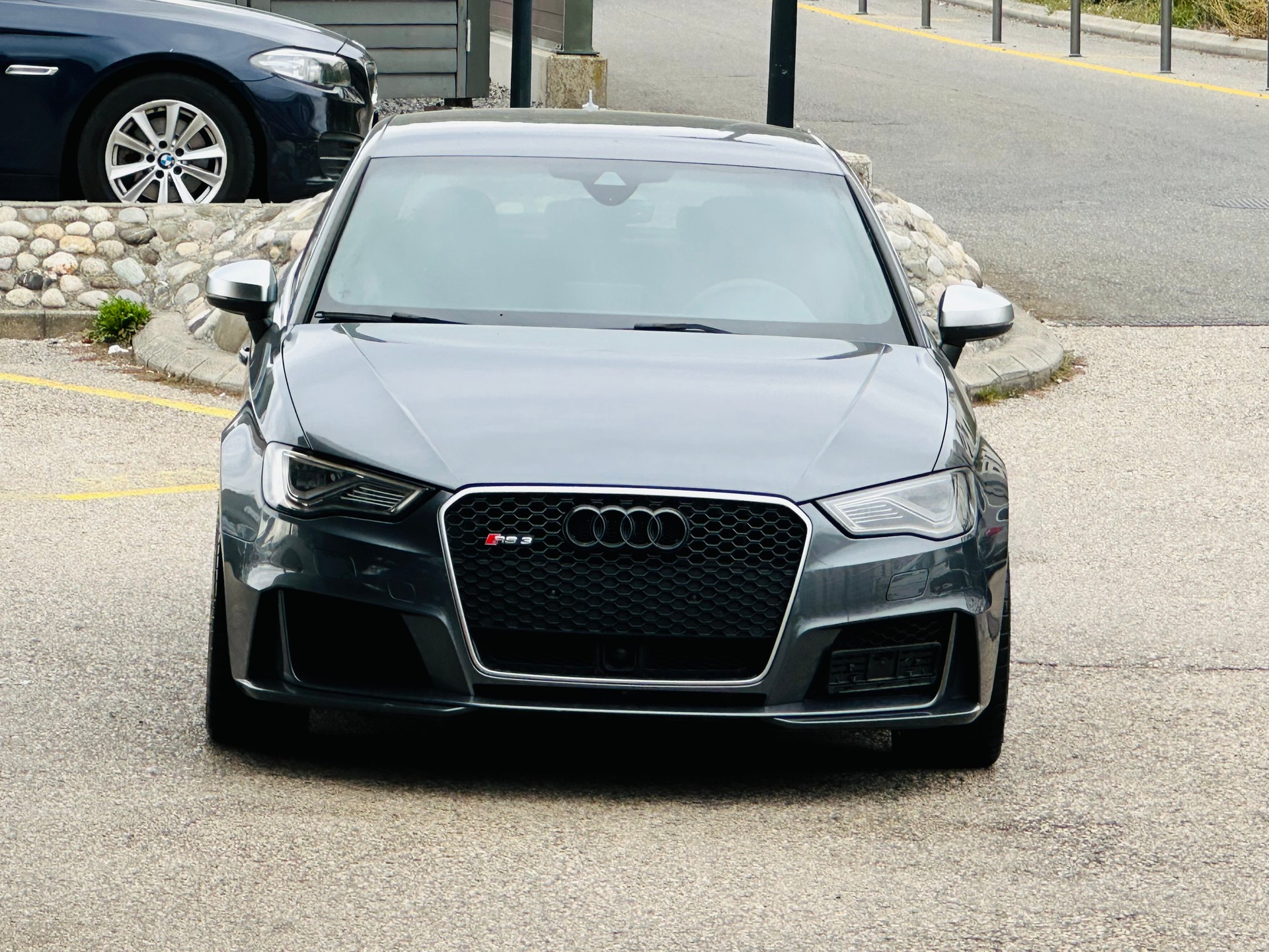 AUDI RS3 2.5 TSI quattro S-tronic-showroom-element-3