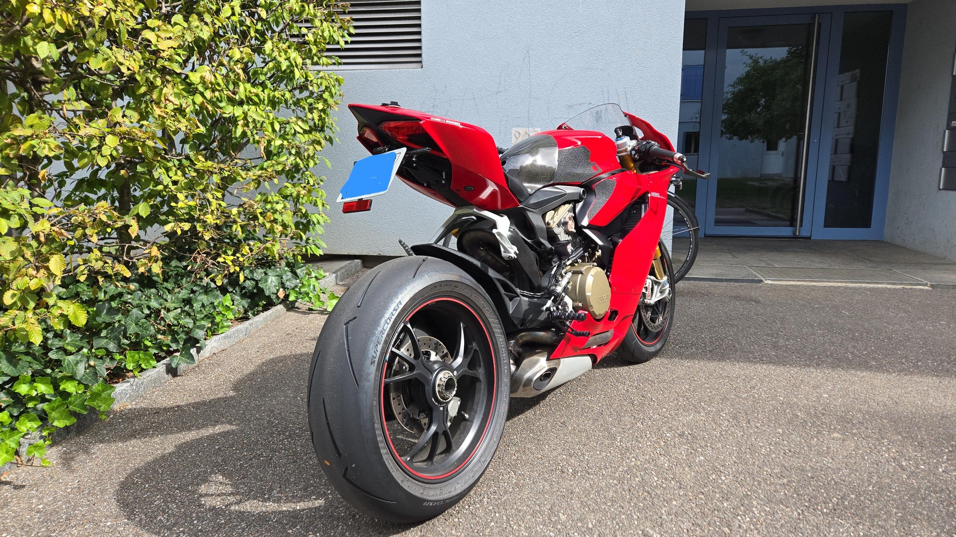DUCATI Panigale 1199 S ABS-image-1