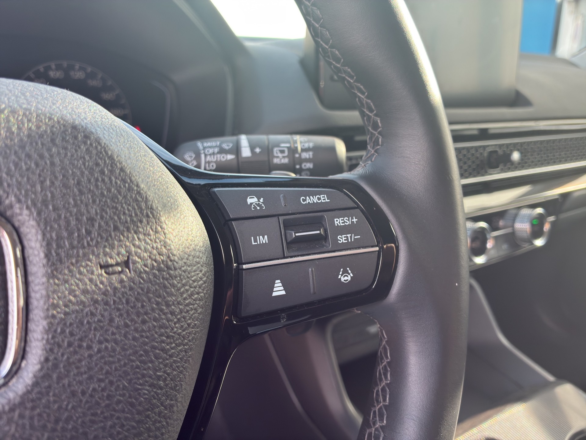 HONDA Civic 2.0 i-MMD Elegance-image-12