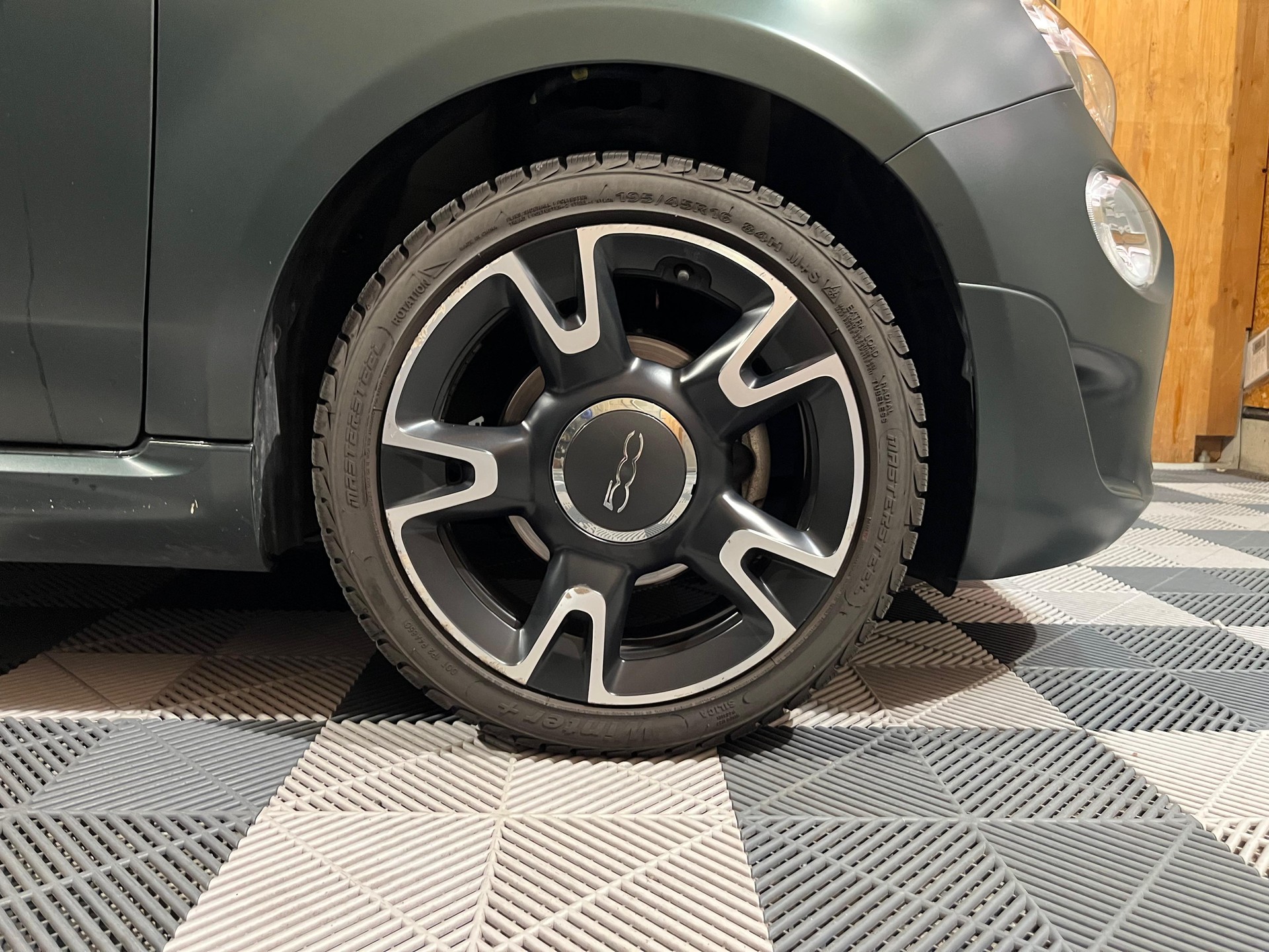 FIAT 500 1.0 N3 MildHybrid Rockstar-image-4