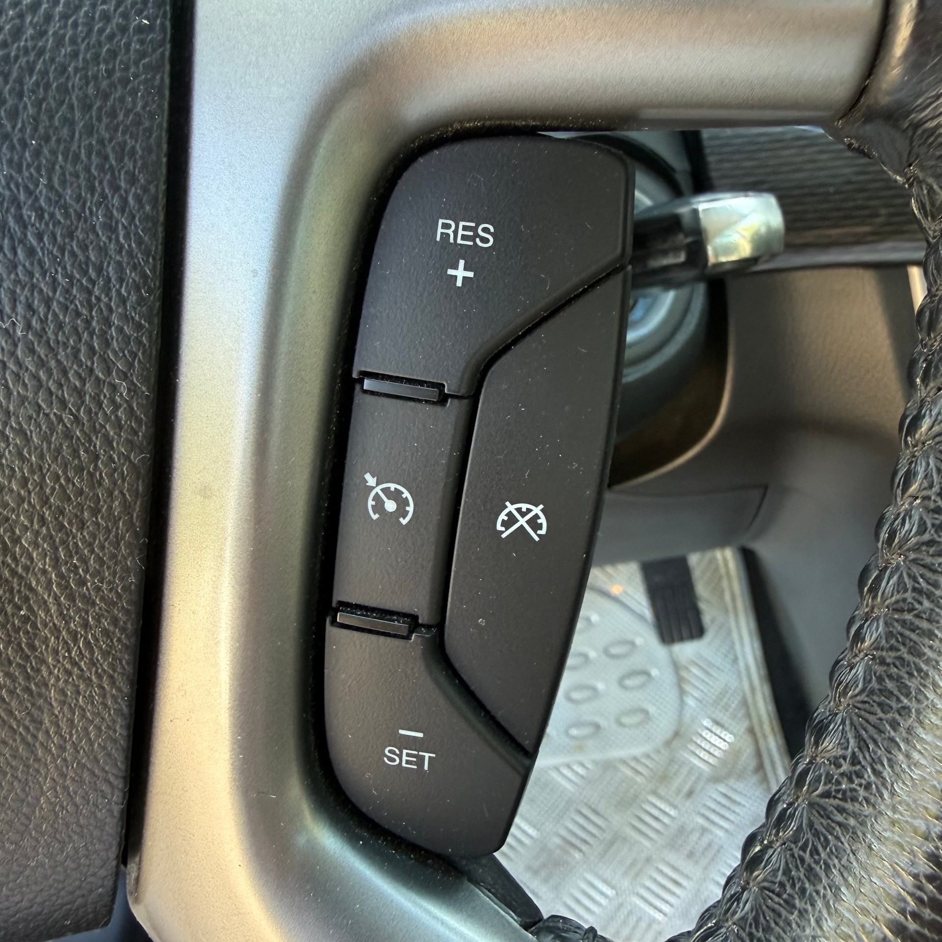 CHEVROLET Captiva 2.2 VCDi LT 4WD *1. HAND - 7 SITZE*-image-21