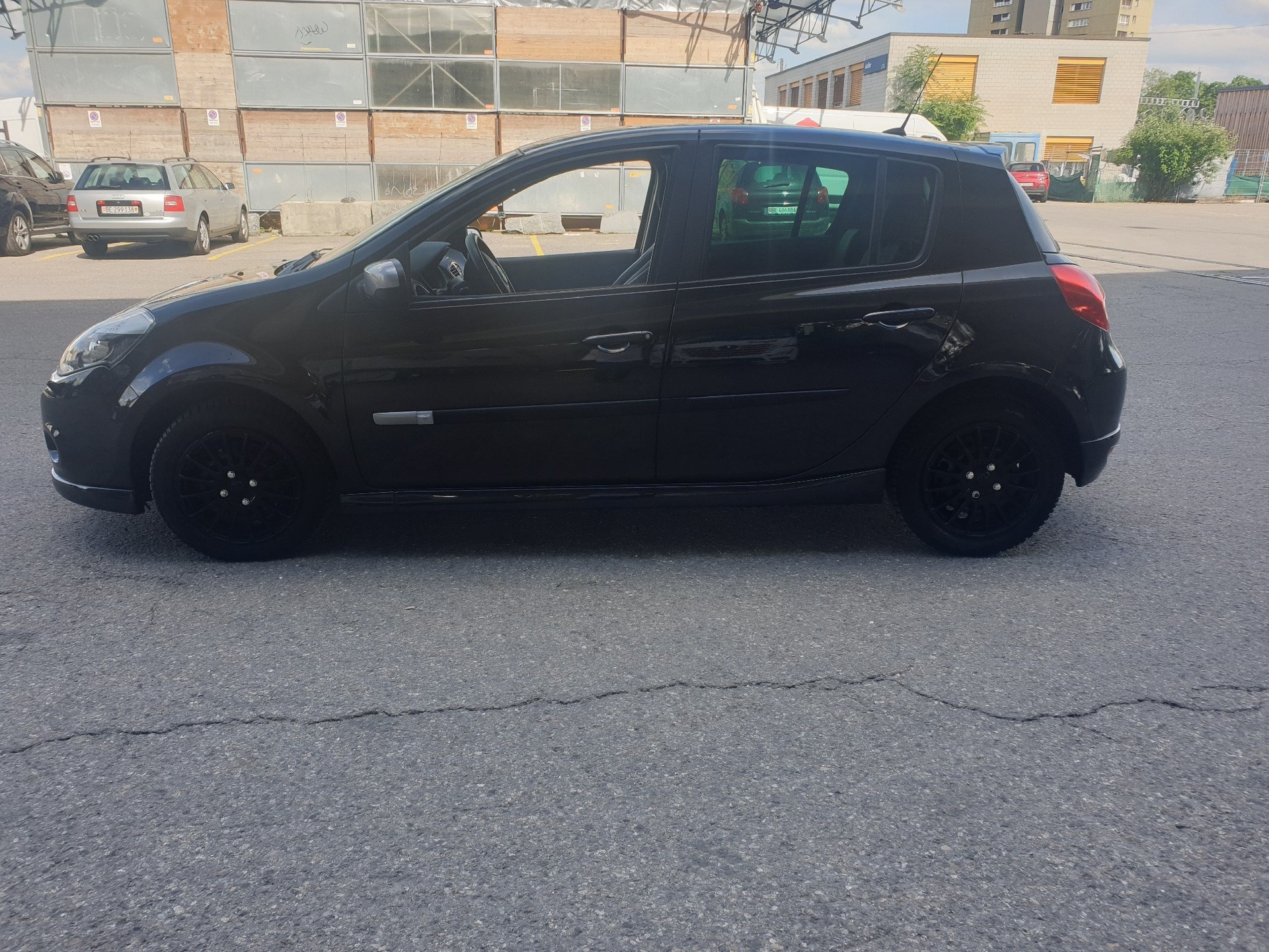 RENAULT Clio 2.0 16V GT-image-4
