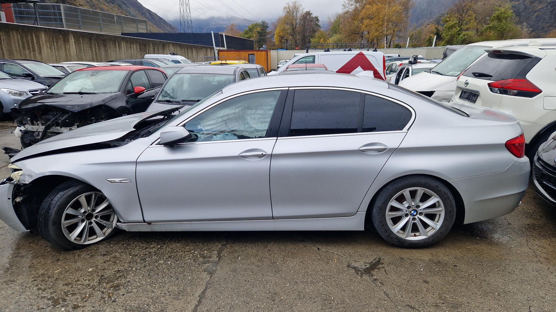 BMW 530i Steptronic-image-7