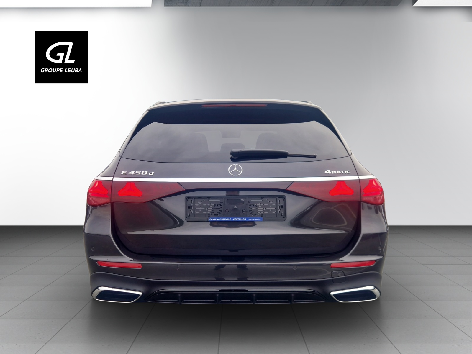 MERCEDES-BENZ E 450 d T 4Matic 9G-Tronic-showroom-element-2