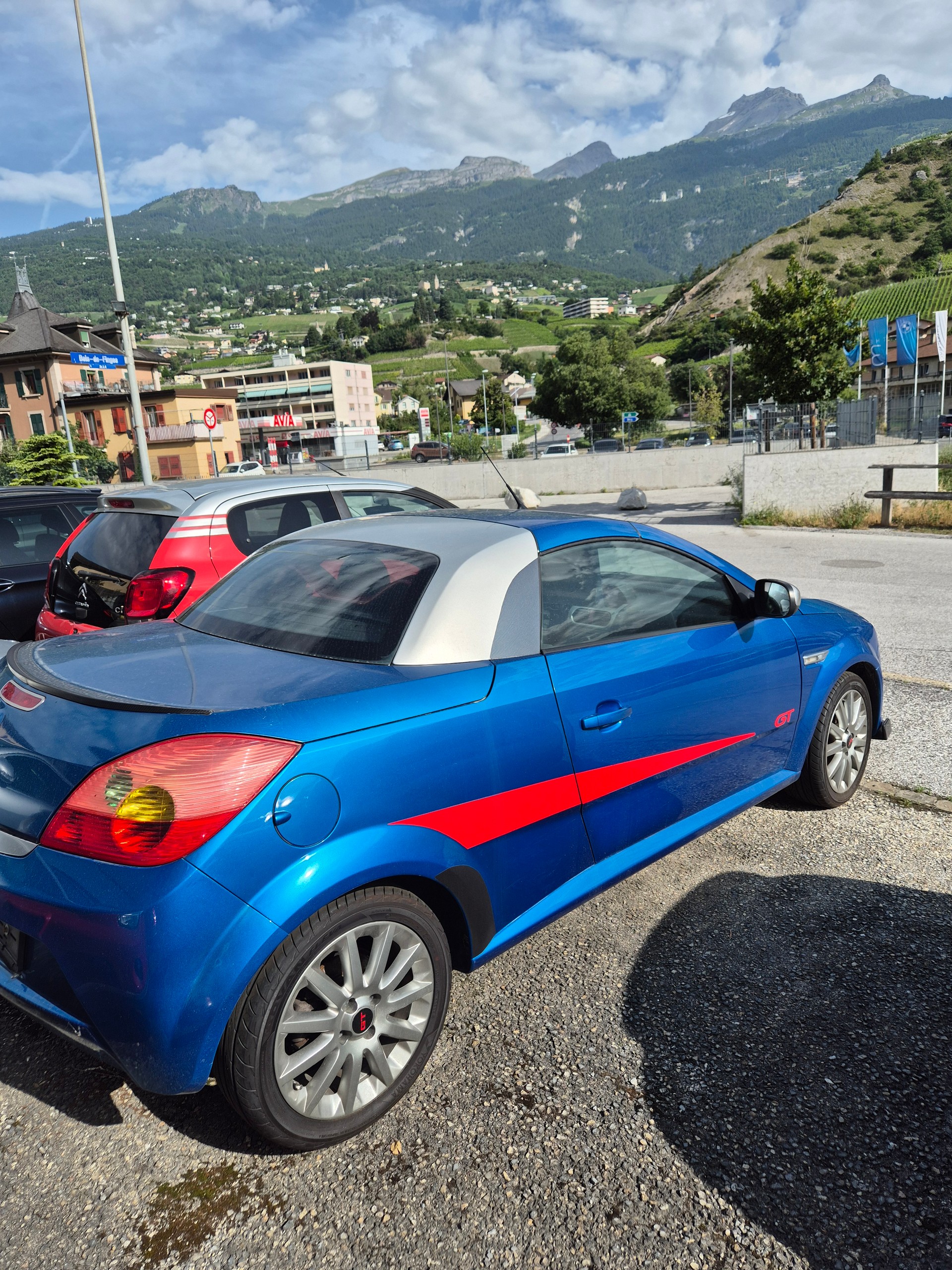 OPEL Tigra 1.8 Sport-image-1
