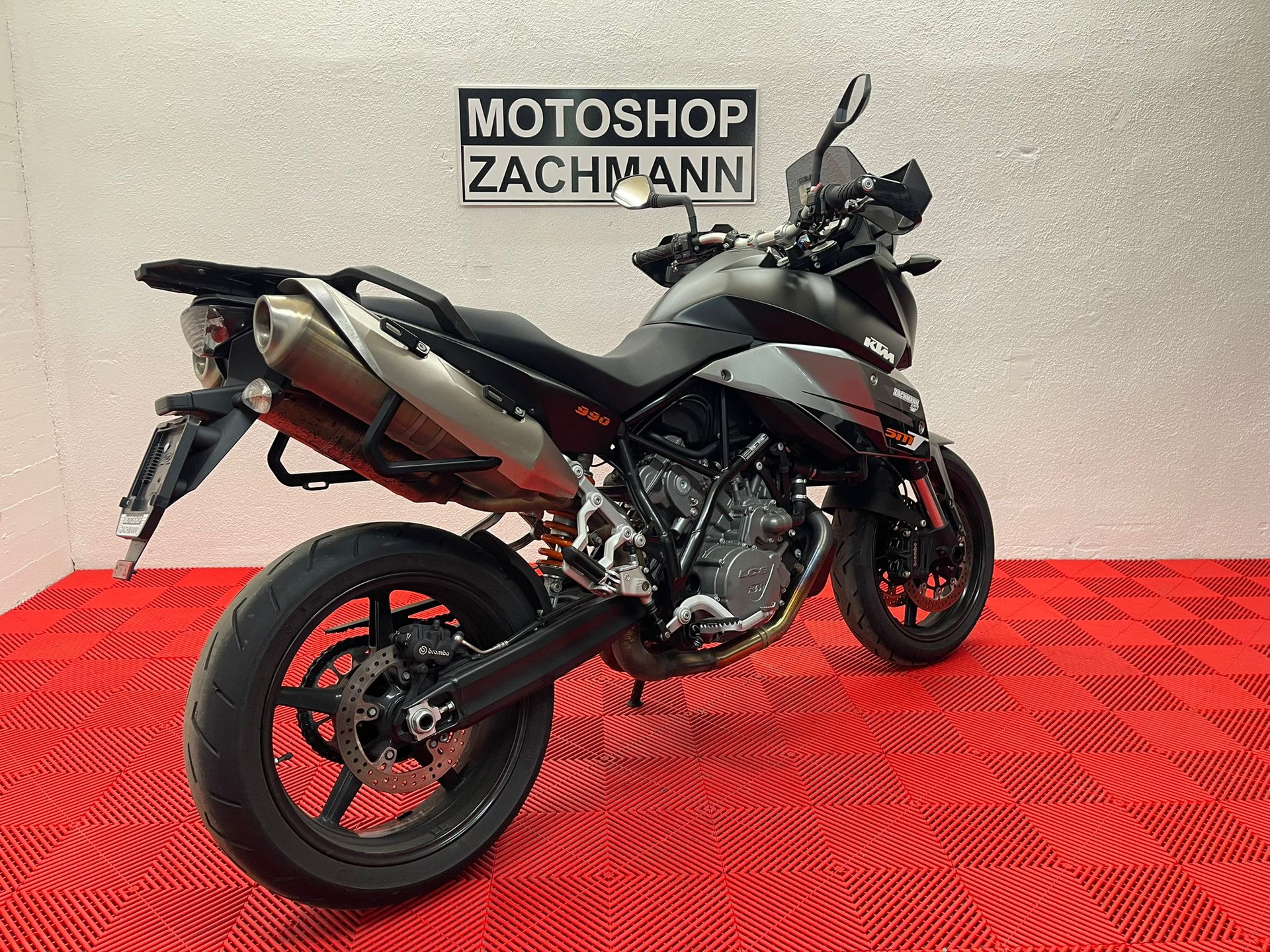 KTM 990 Supermoto T ABS-image-3